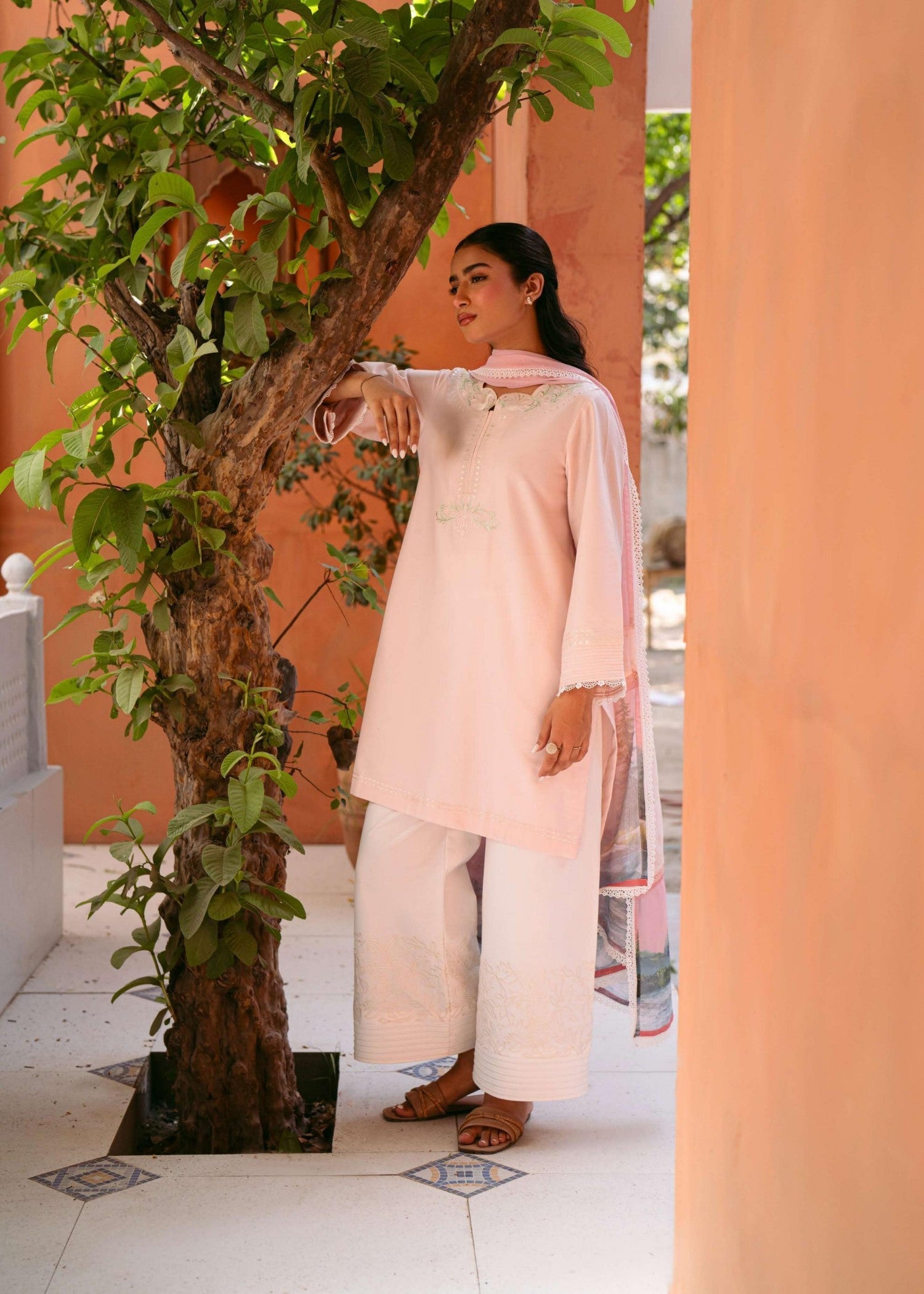 Musaif Khushbuu Stitched () Women 3pcs