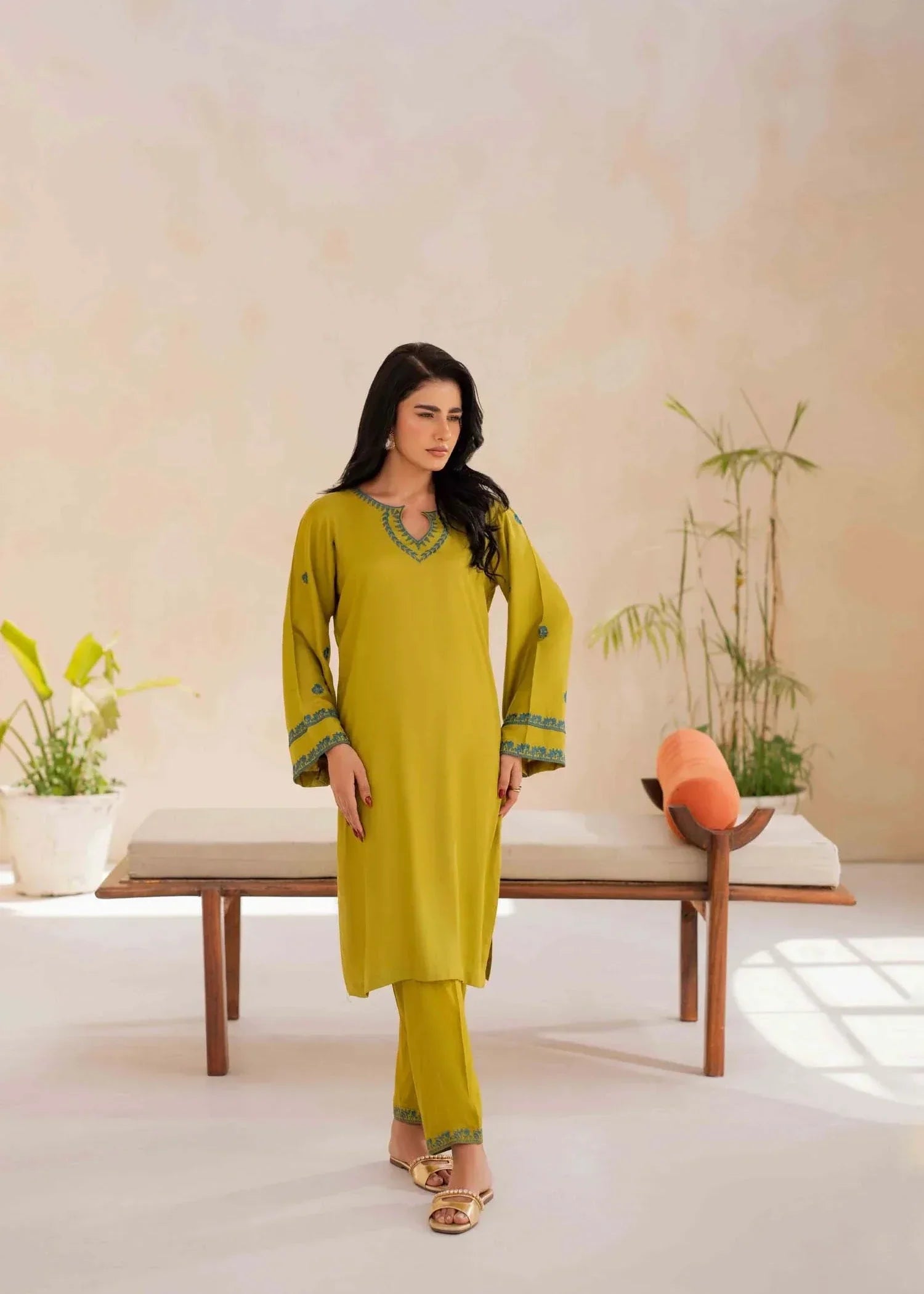 Ayesha Asif VERDENT FLAME SUIT Women 2pcs