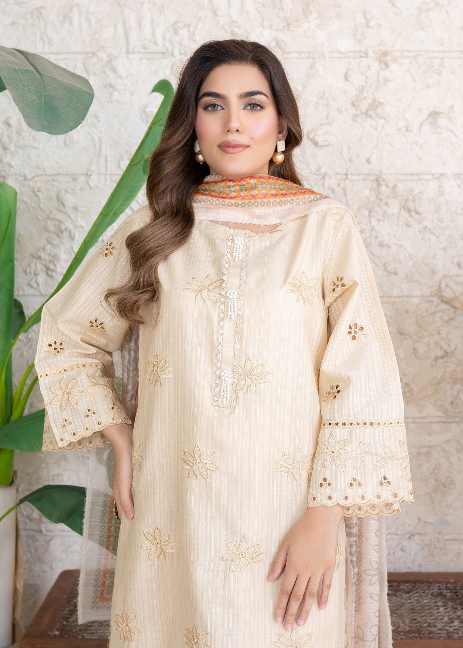 Araish GUL E RUKH STITCHED SUIT Women 3pcs