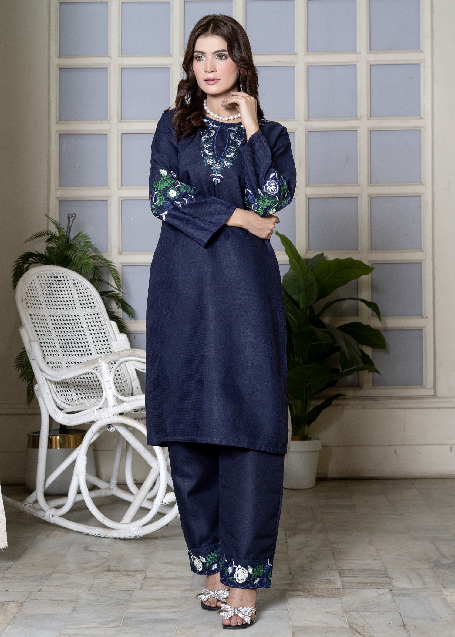 Hamna Kalim ZARTAJ NAVY Women 2pcs