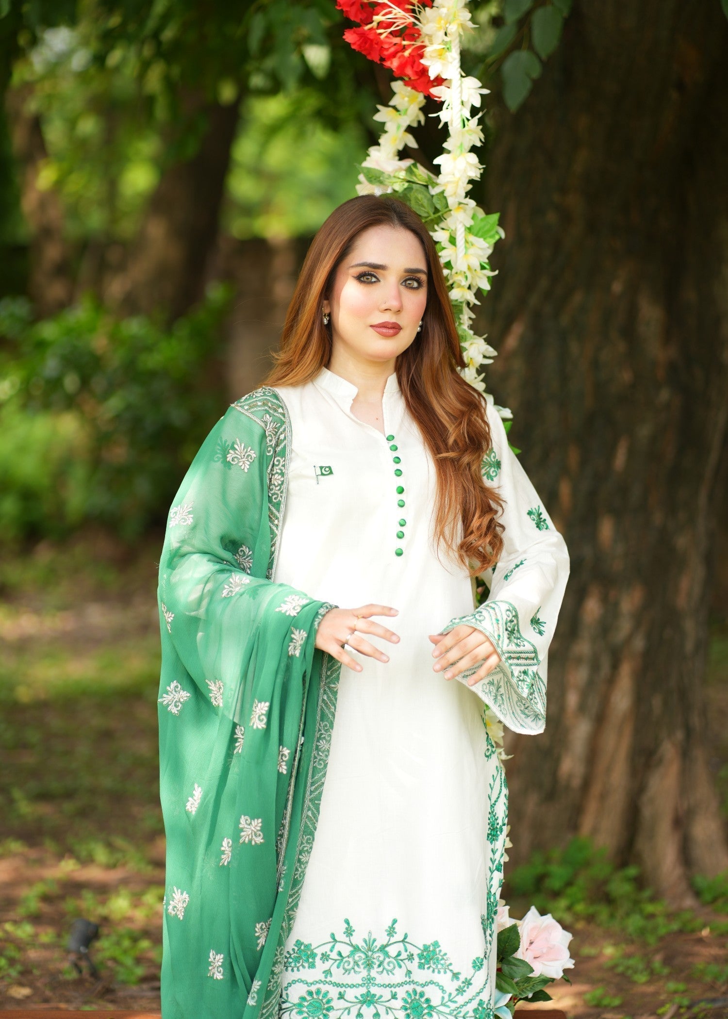 Aster Azaadi Ethnic Lawn Dress Women 3pcs