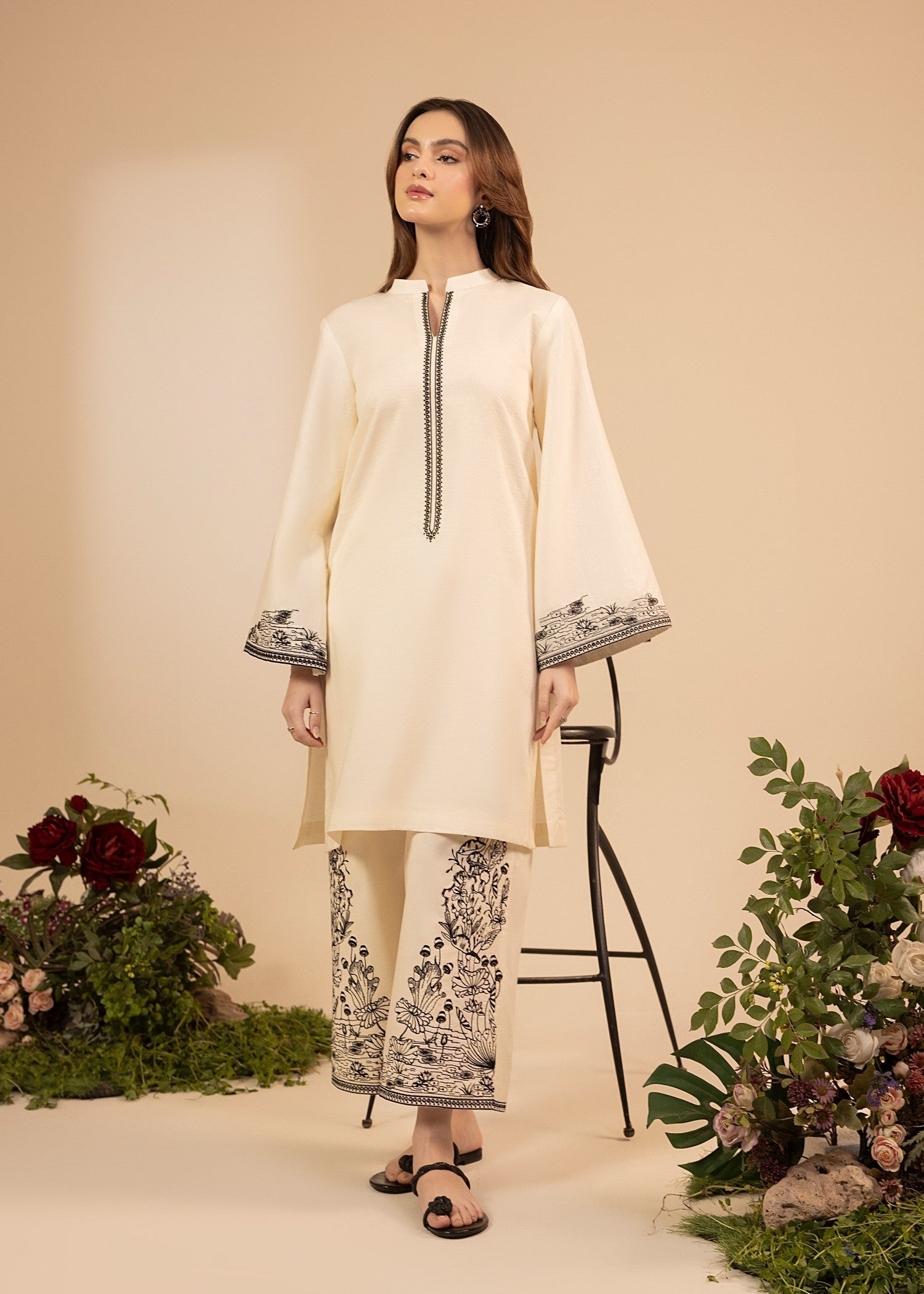 Humdum Whisper D03 Mystique Women 2pcs