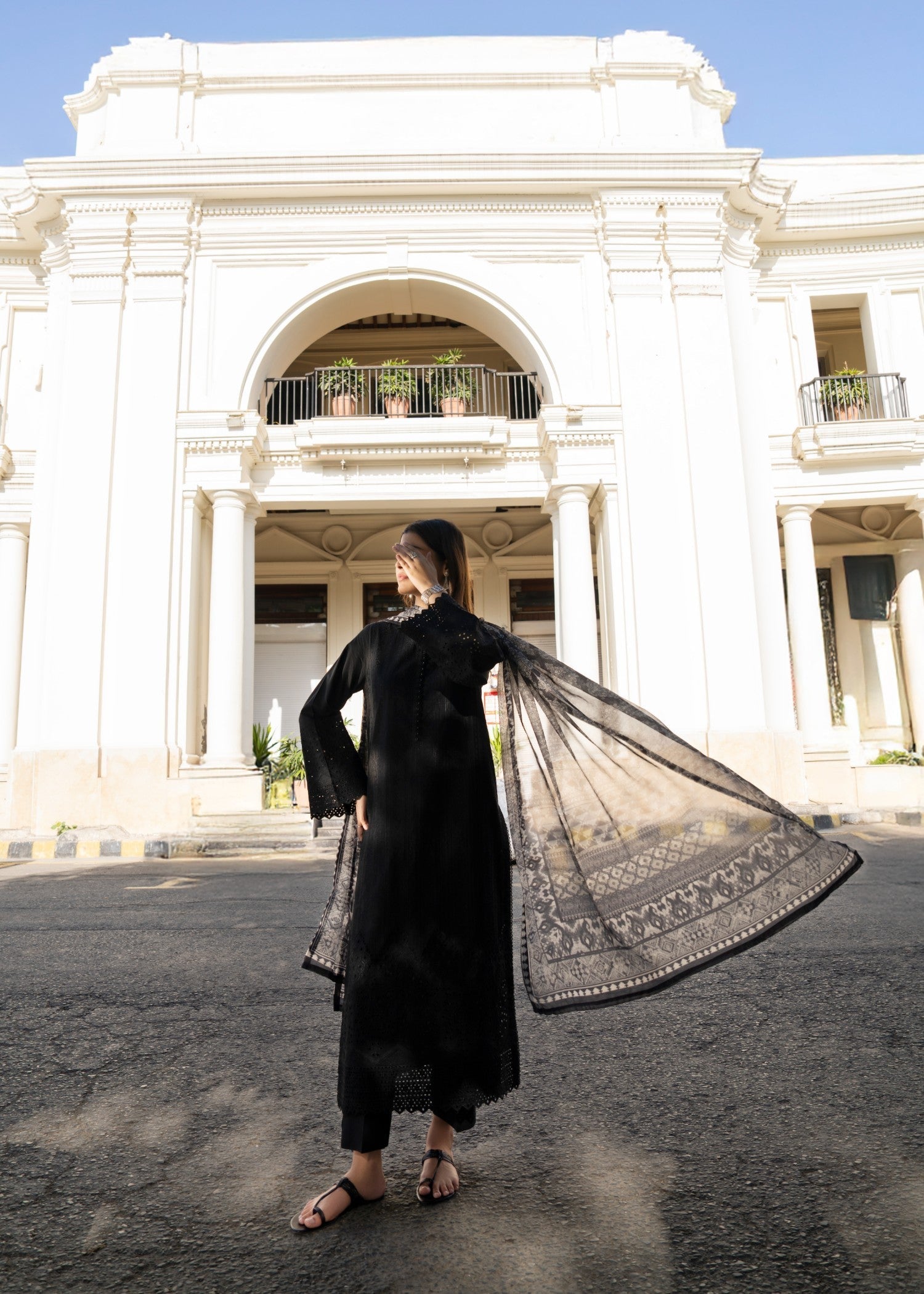 Casual Lite Cotton Emb Suit Black 2 Women 3pcs