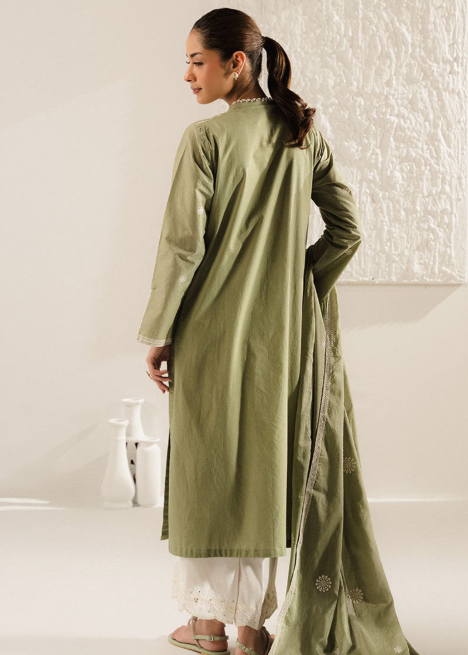 Cross Stitch EXQUISITE LUSH 0125RTWEMBLWN0301 Women 2pcs