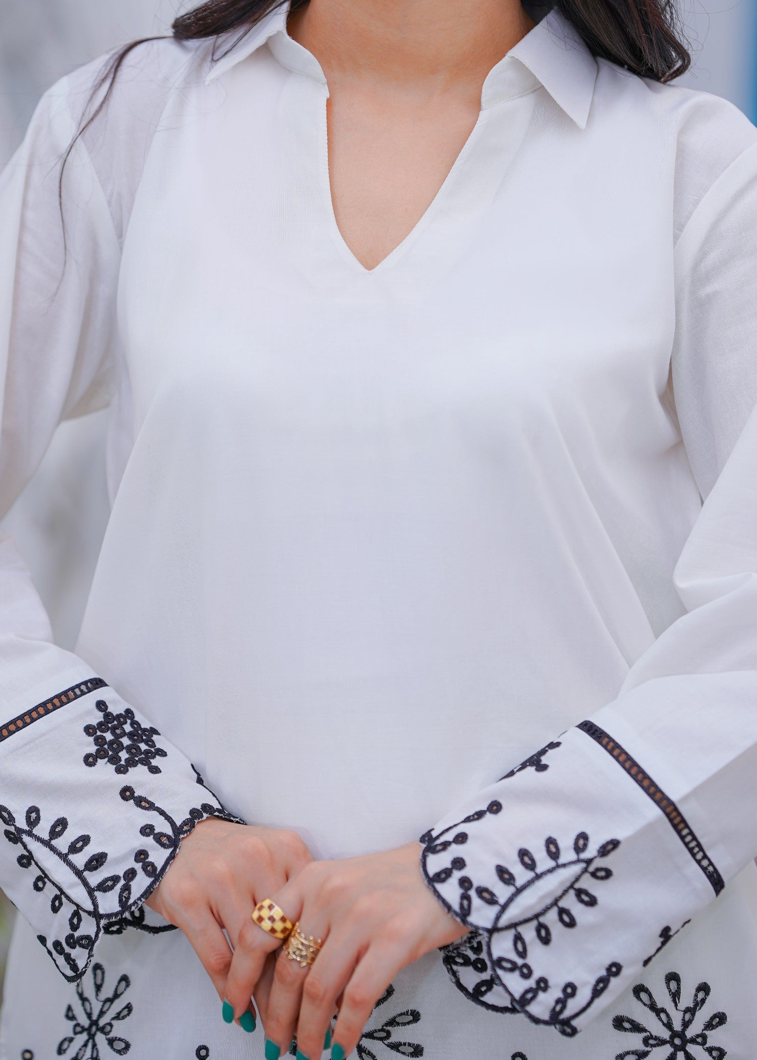 Abeera Effortless Charm – Embroidered Cotton Set with Plazo (Art No. DD 008) Women 2pcs