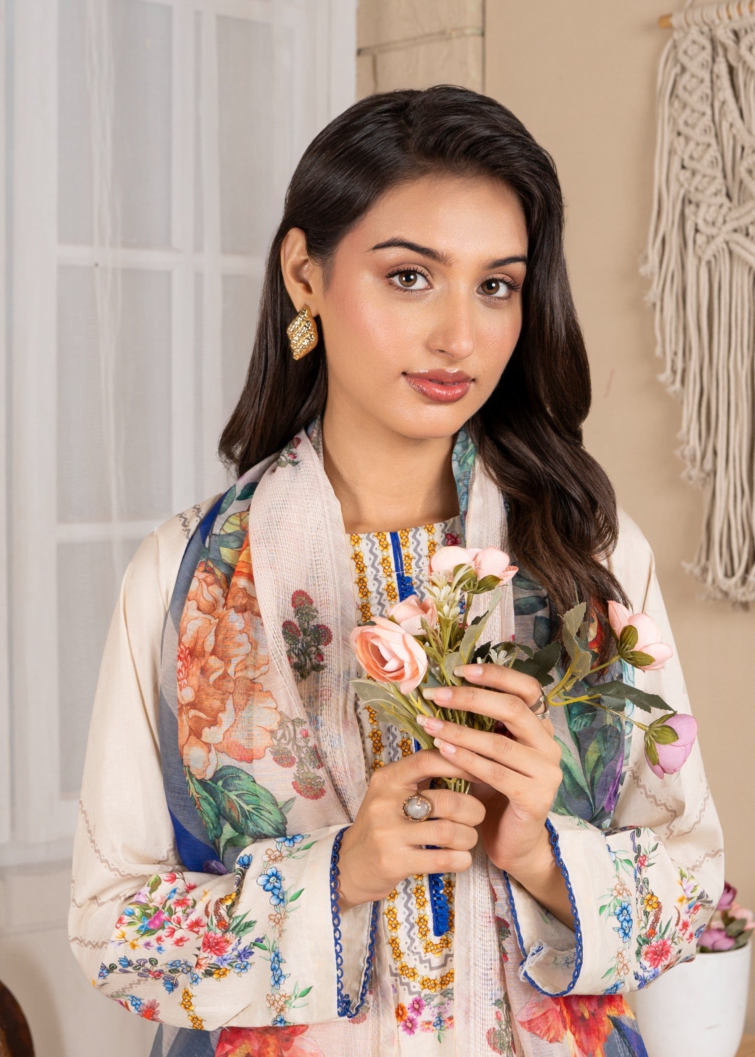 Rangriwaayat Knotted Loops Style Women 3pcs