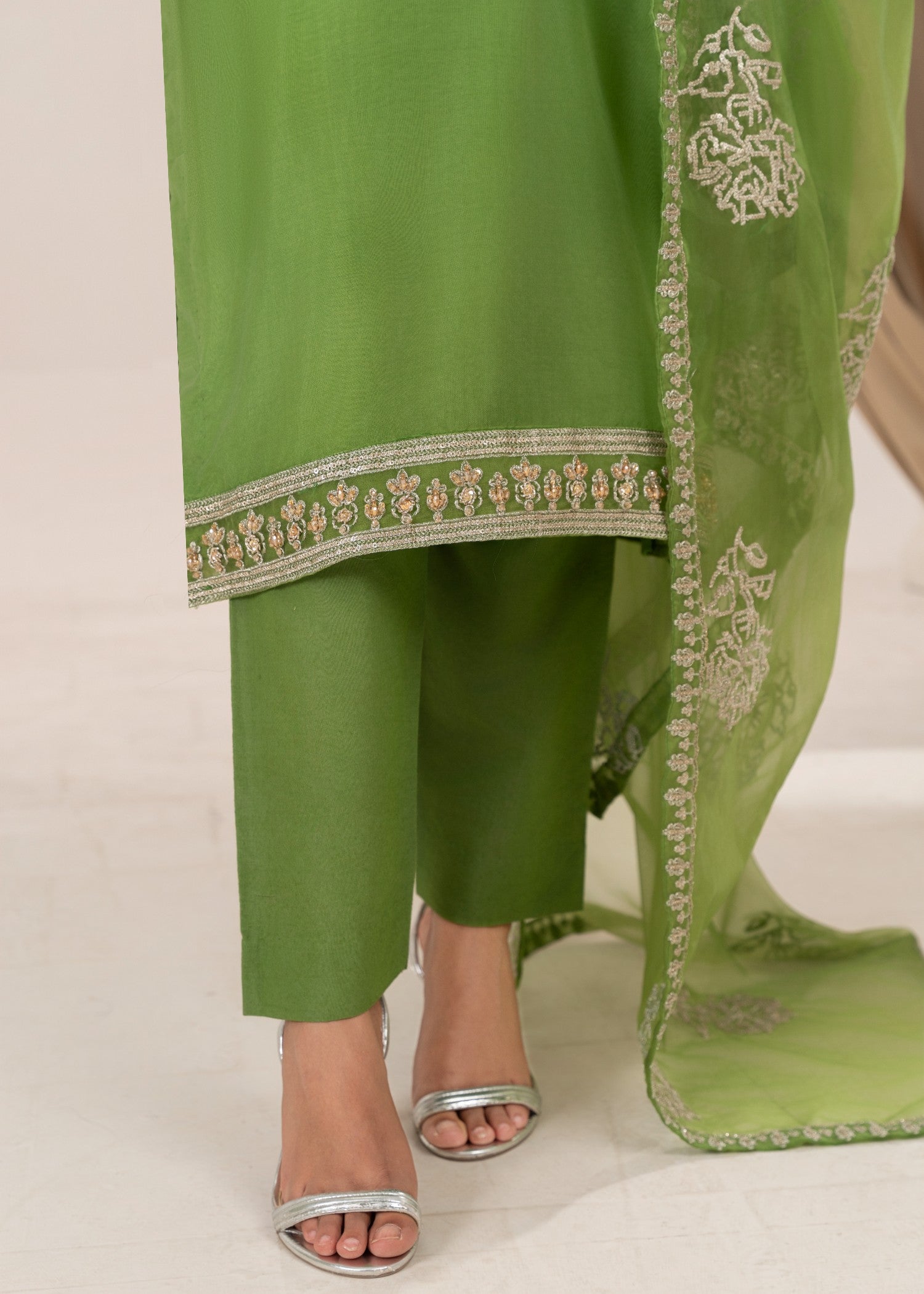 Zaren Zaveri Women 3pcs