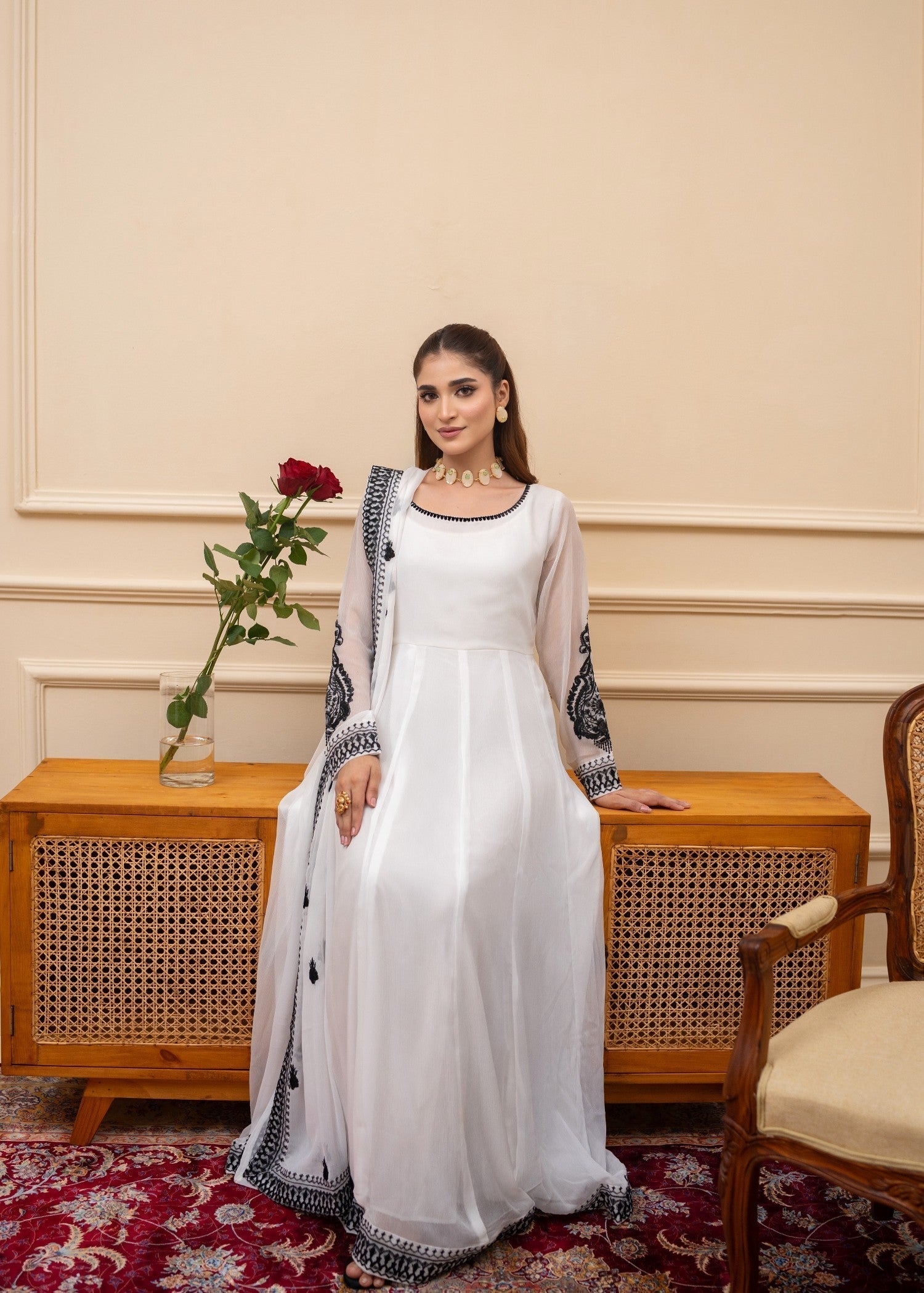 Alyssa WHITE EMBROIDED MAXI ALL951 Women 3pcs