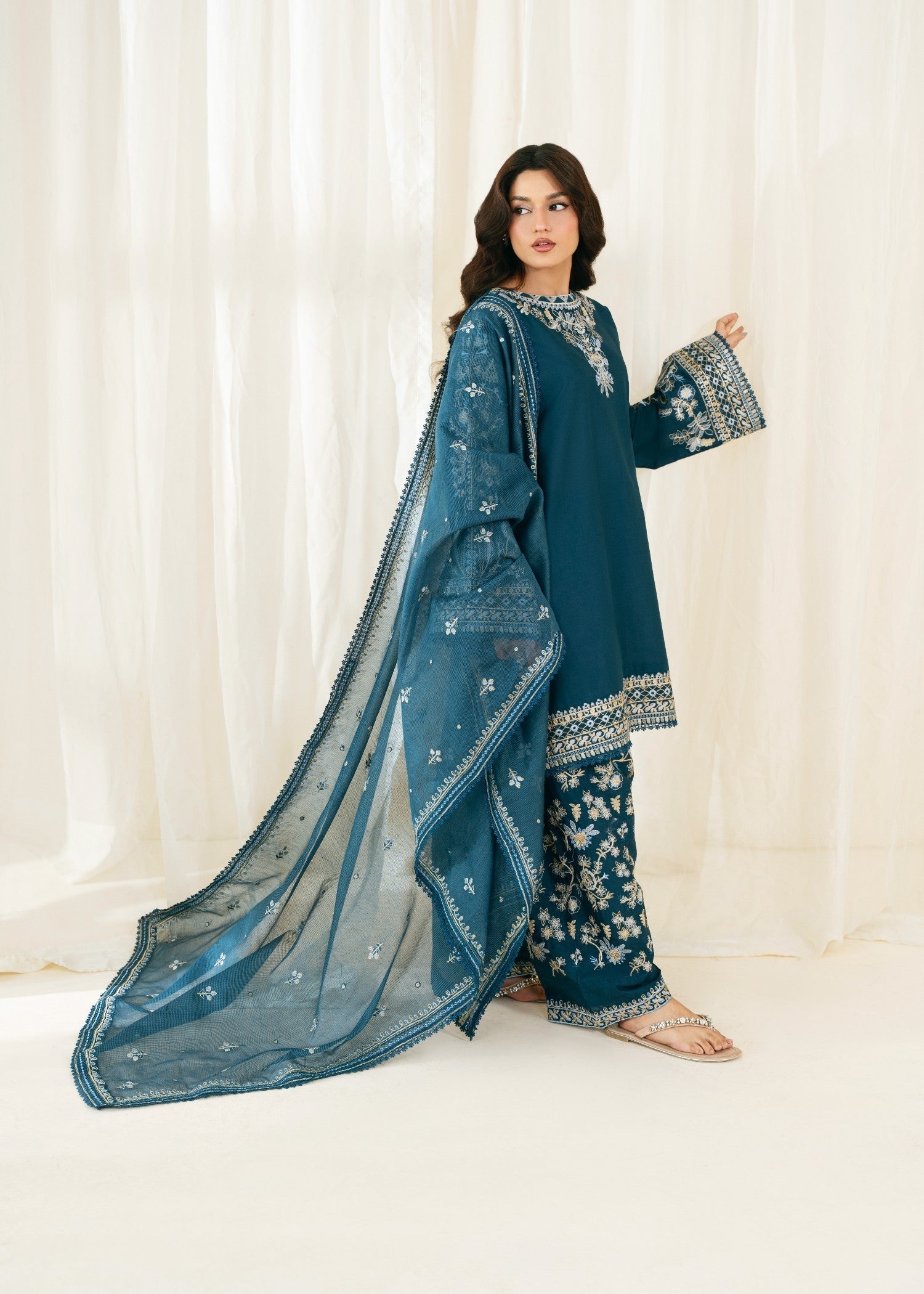 Arsh Apparel ESME Women 3pcs