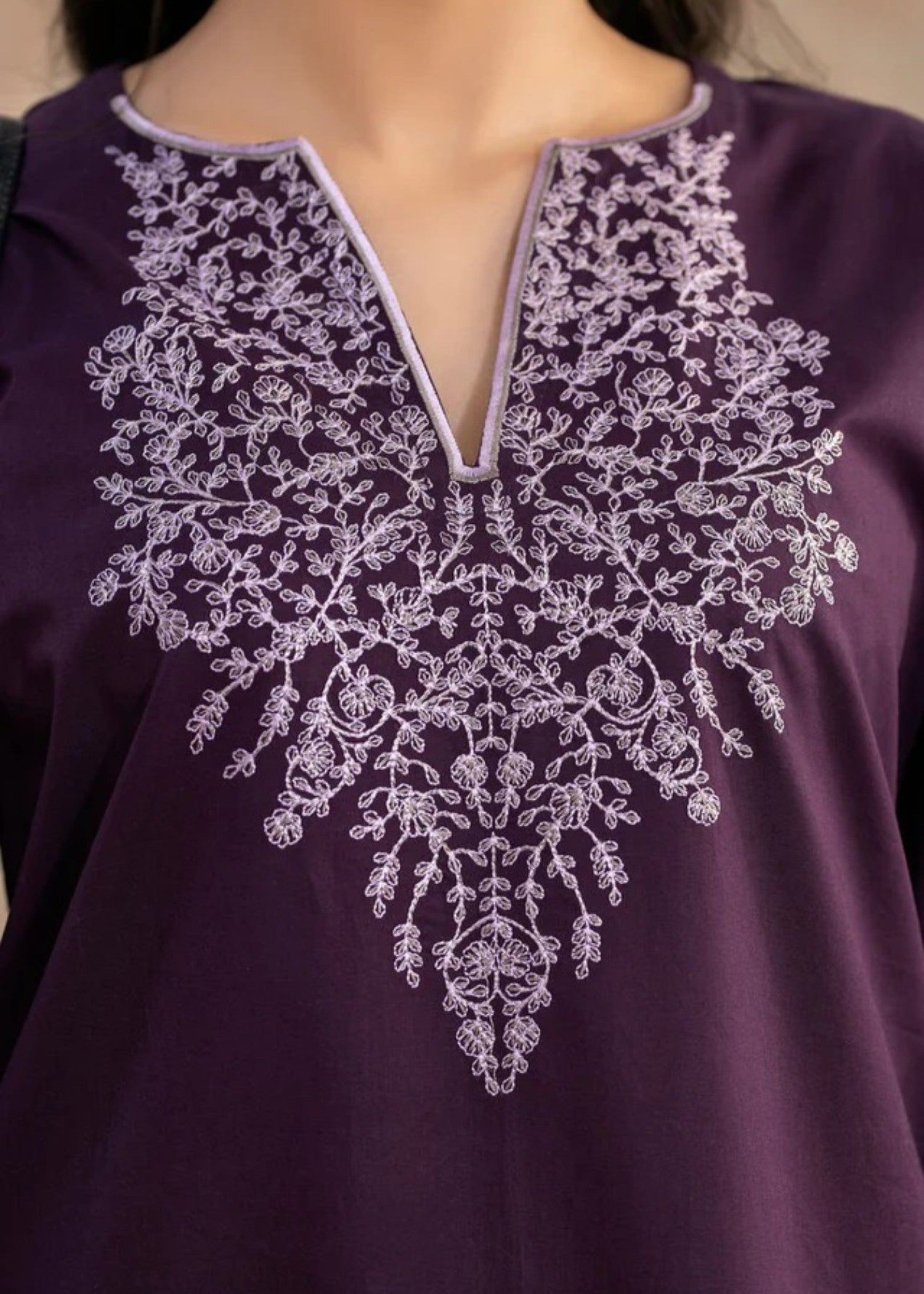 Kunaar Purple Shade Women 2pcs