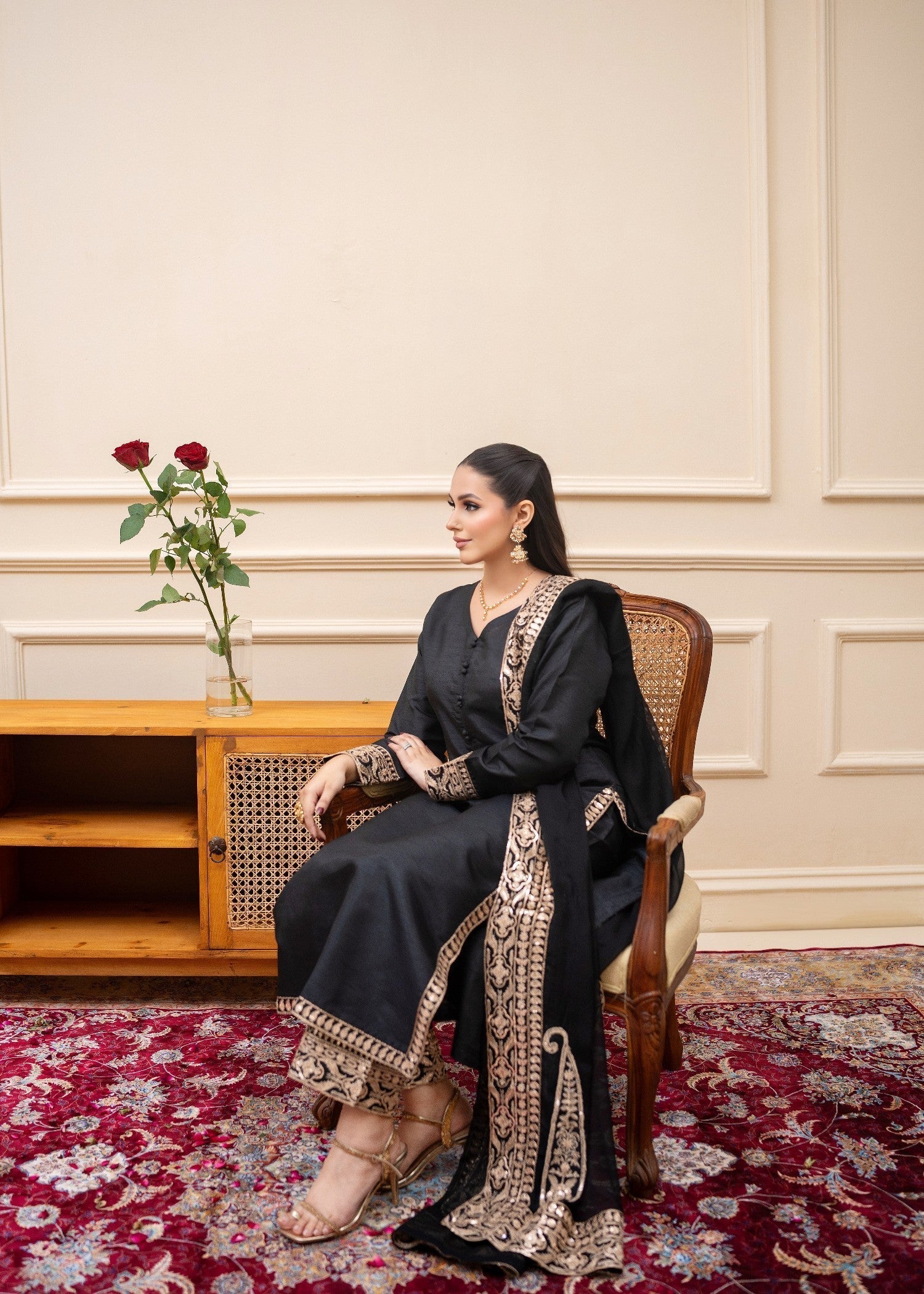 Alyssa BLACK RAWSILK SUIT ALL306 Women 3pcs