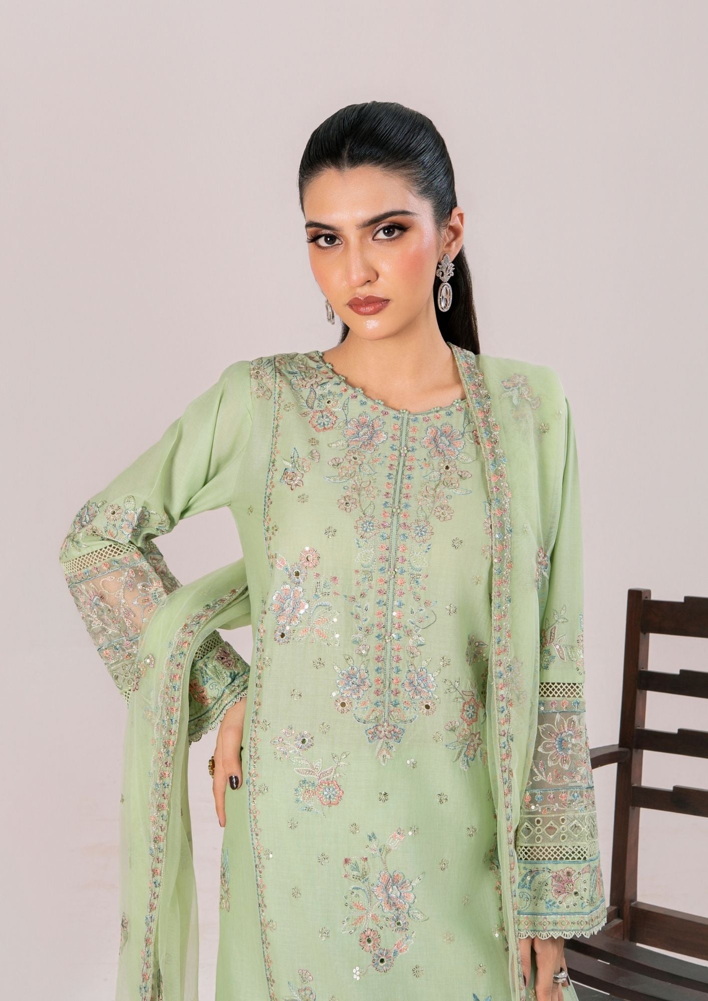 Alfatah Pret Embroidered Lawn ZAUQ S25 0007 Women 3pcs