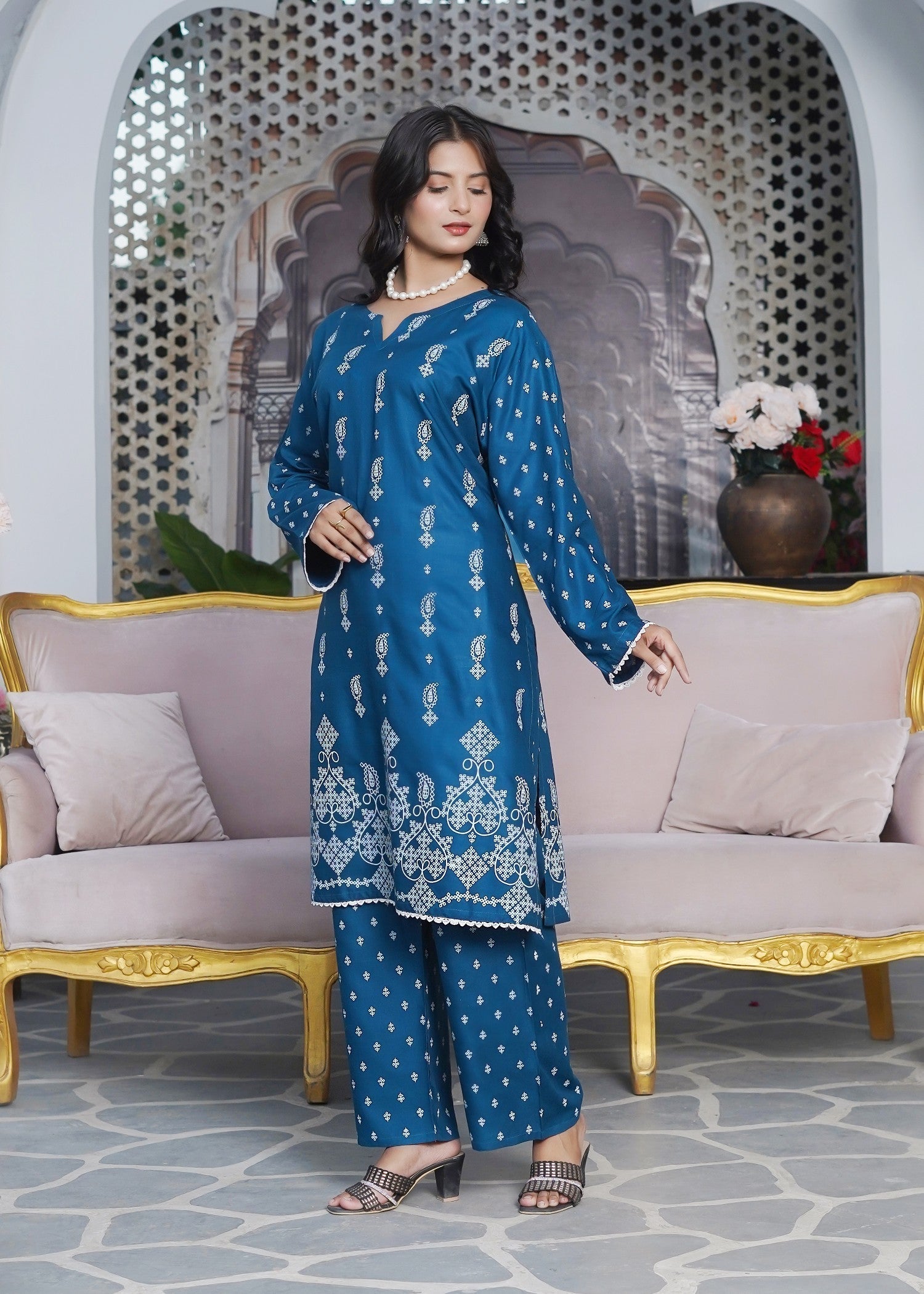 Hamna Kalim GULNAR ZINC Women 2pcs