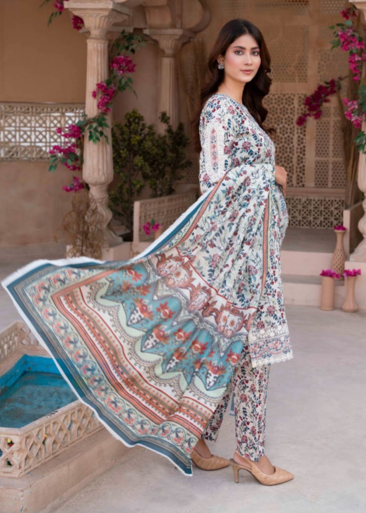 Gul Fashion Embroidered Lawn Kurta Set 09 Women 3pcs