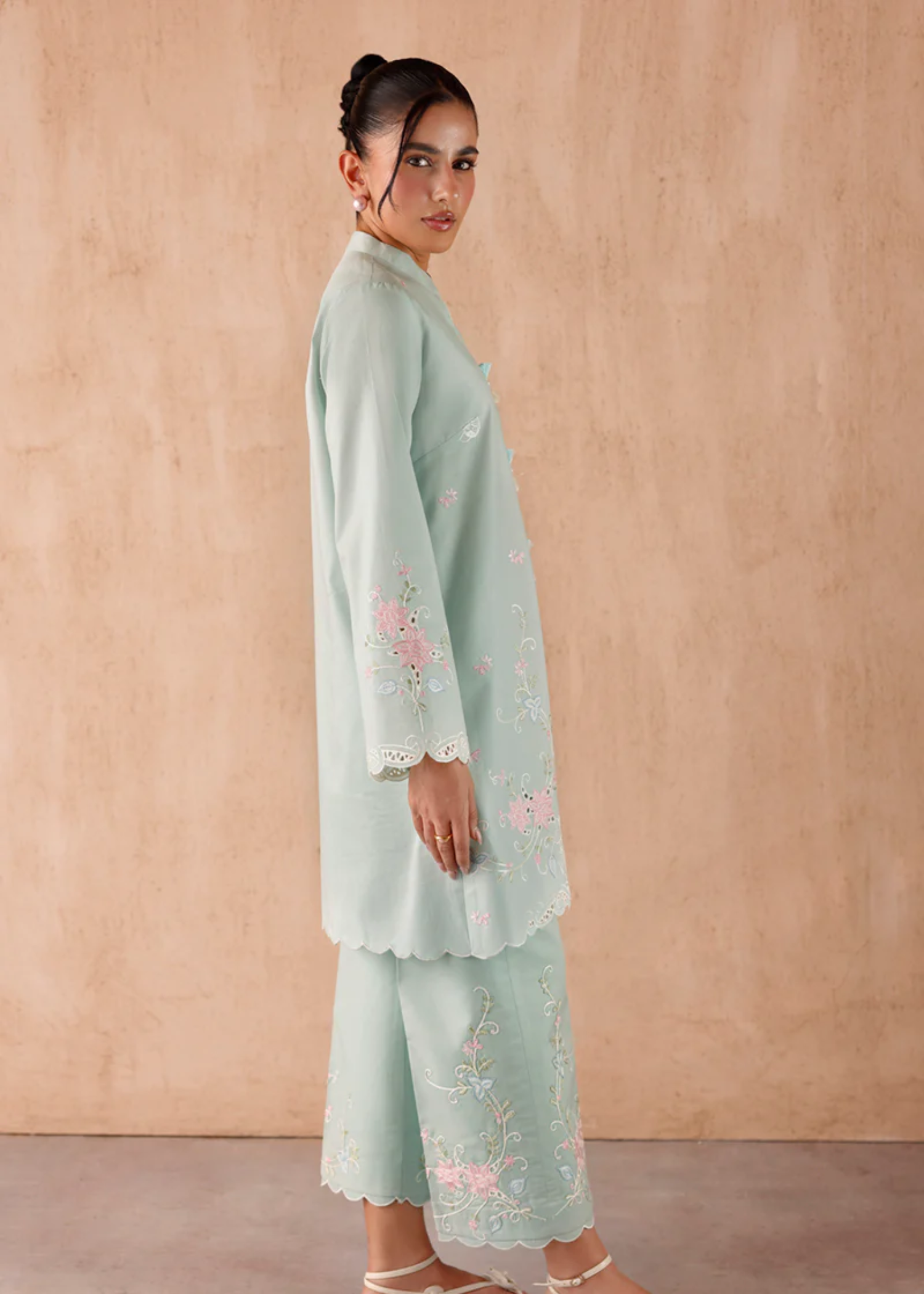 Qalamkar QK JUNI EP 06 V1 25 Women 2pcs