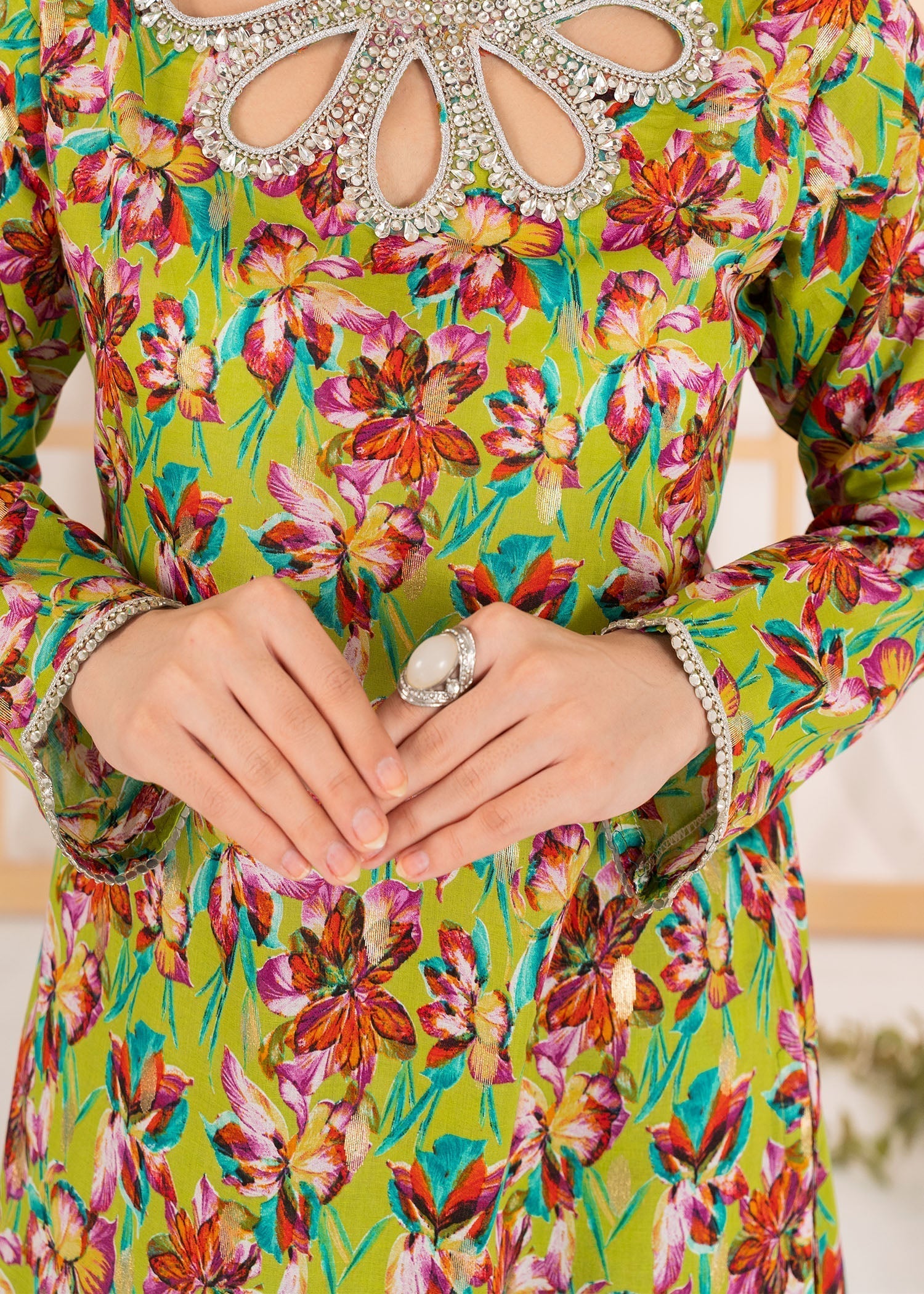 Momin Online Forest Bloom Women 2pcs