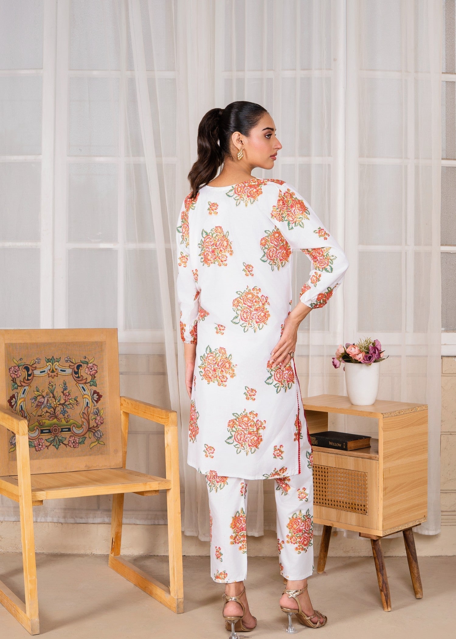 Gulposh Ghulab (Stitched Printed ) White Women 2pcs