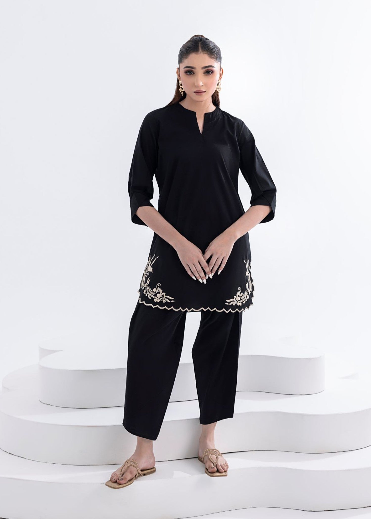 Amani ZARIAH BLACK COTTON LAWN COORD WITH TULIP HEM SHALWAR Women 2pcs
