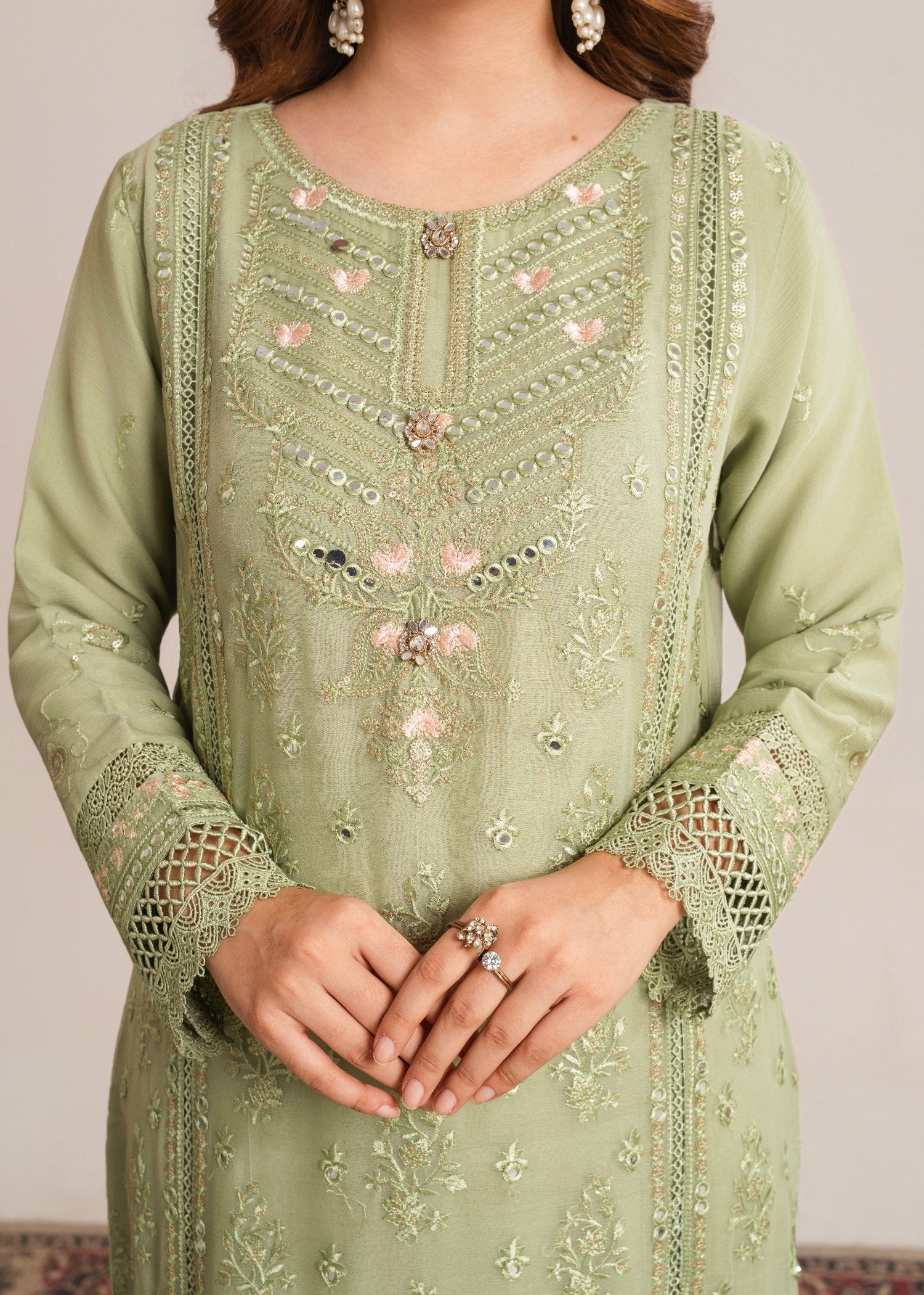 Kaamdar By Nofl Farooq Zarmina a symbol of Grace Women 4pcs