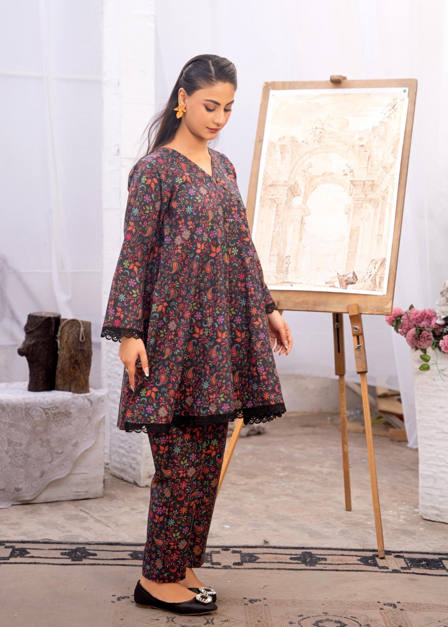 B.K Clothings Noir Grace Women 2pcs