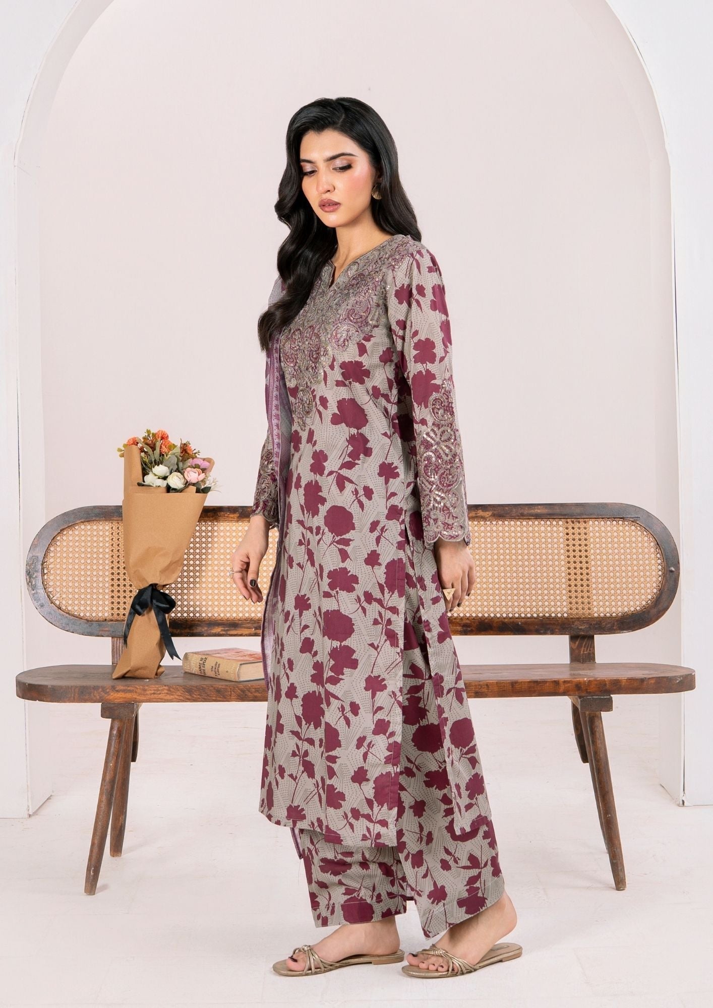 Alfatah Pret Printed Lawn with Embroidery RANAAI S25 0006 Women 3pcs