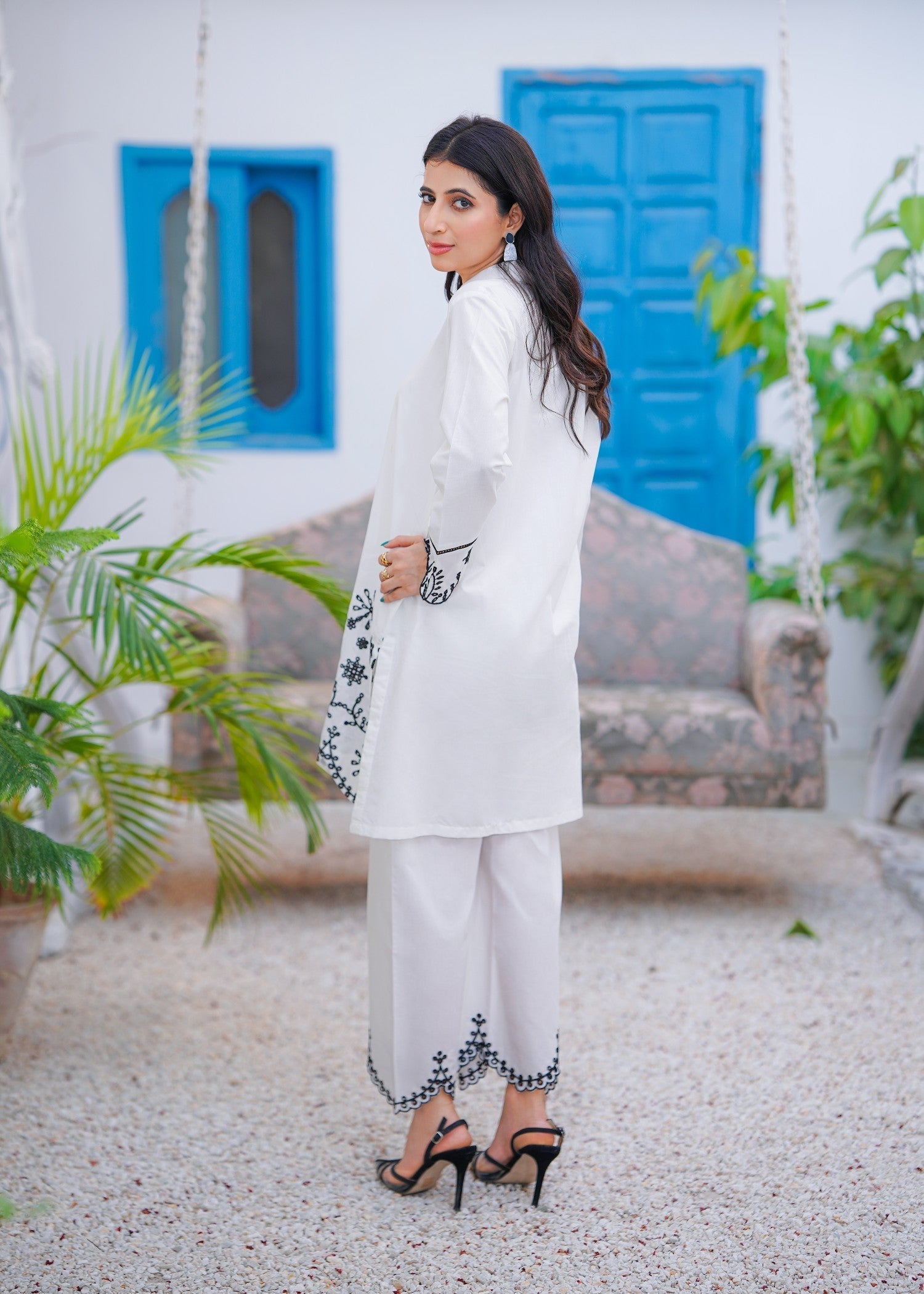 Abeera Effortless Charm – Embroidered Cotton Set with Plazo (Art No. DD 008) Women 2pcs