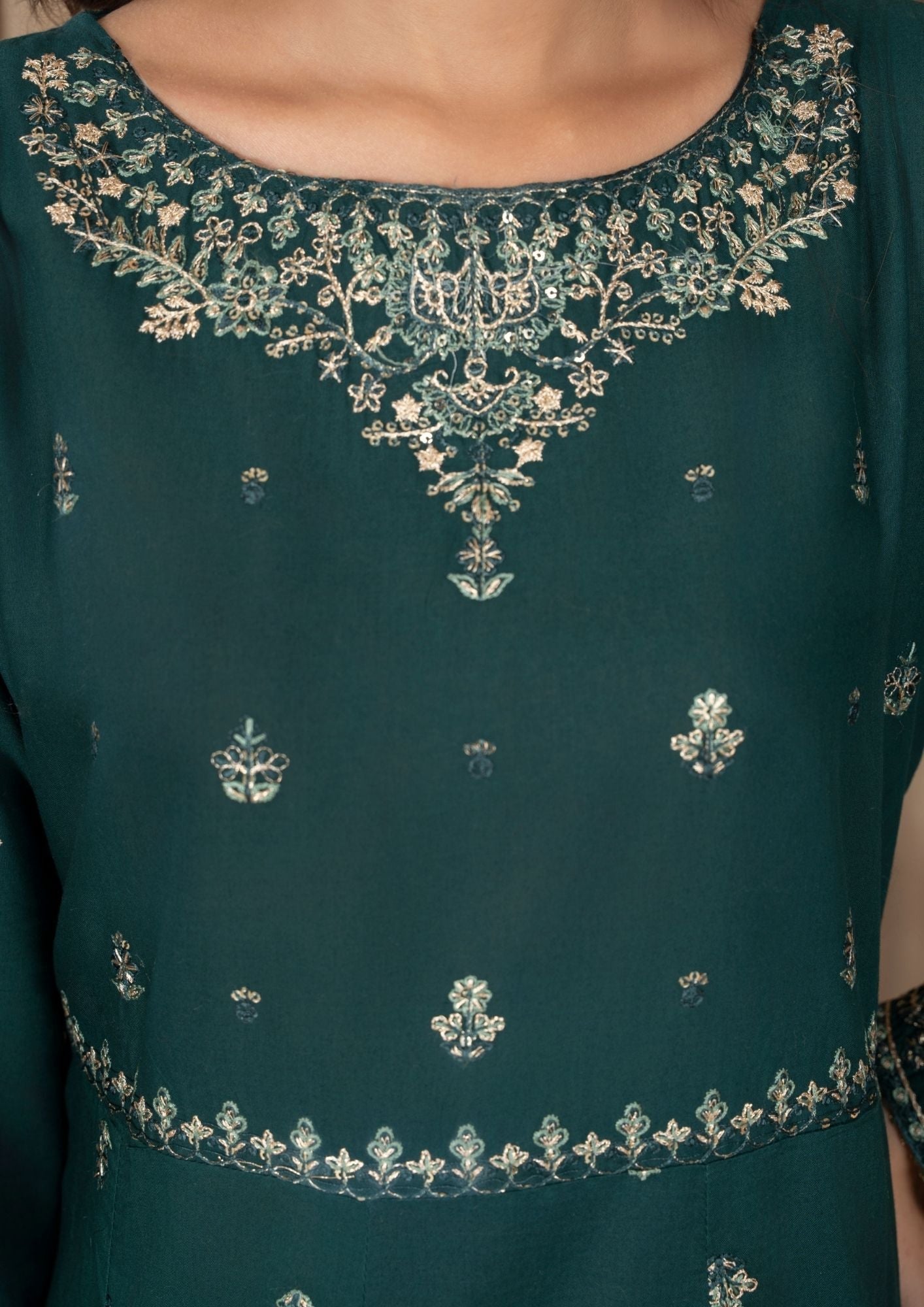 Alfatah Pret Embroidered Lawn ZAUQ S25 0024 Women 3pcs