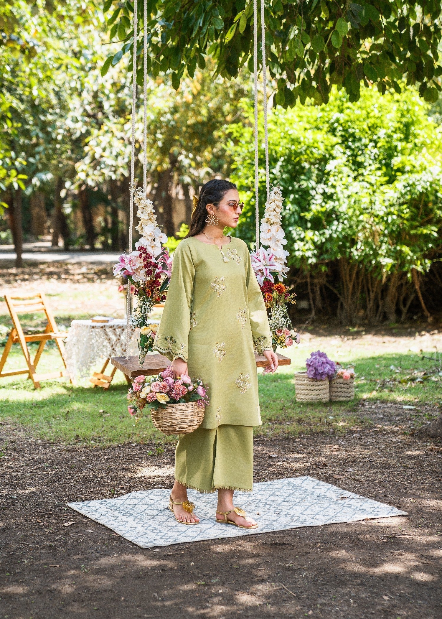 Sehrish Kanwal Moss DL 04 Women 2pcs