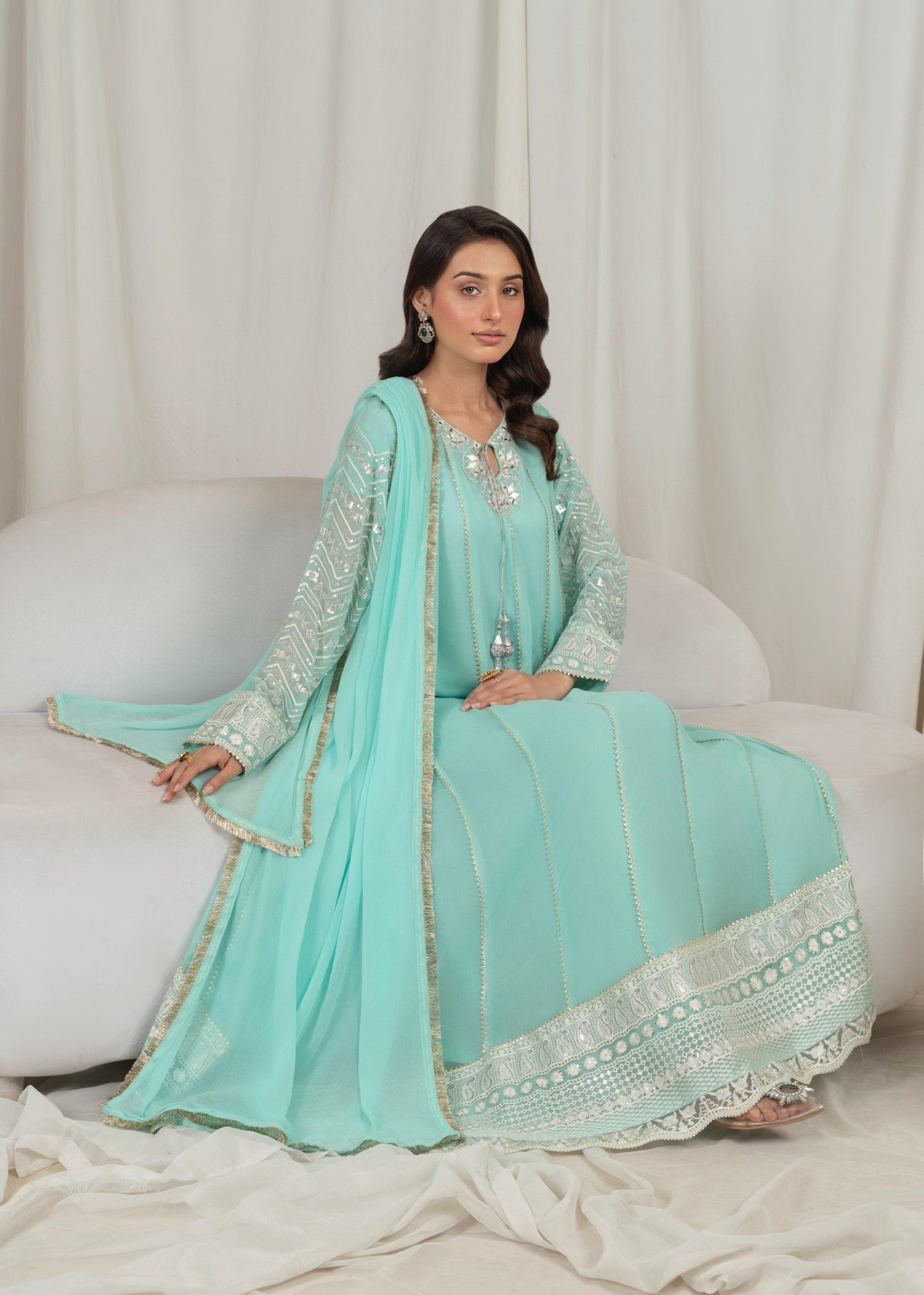 Fatima Noor’s Psd 37 2 Women 3pcs