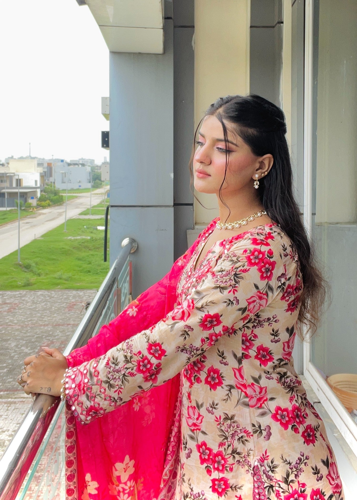 Miss & Mrs New lawn mirror Women 3pcs