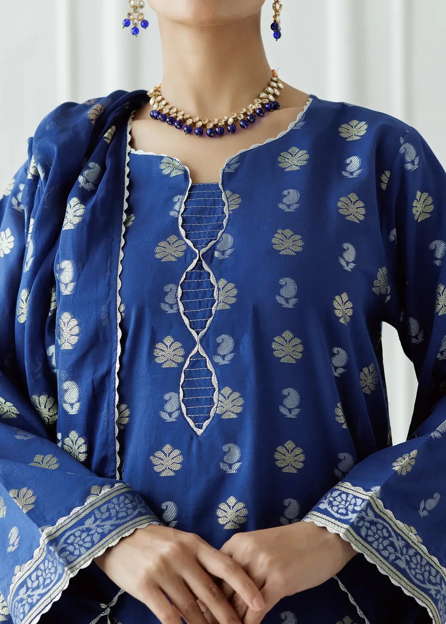 Orient Stitched | | CLASSIC LAWN JACQUARD COLLECTION | OTL 25 047 Women 3pcs