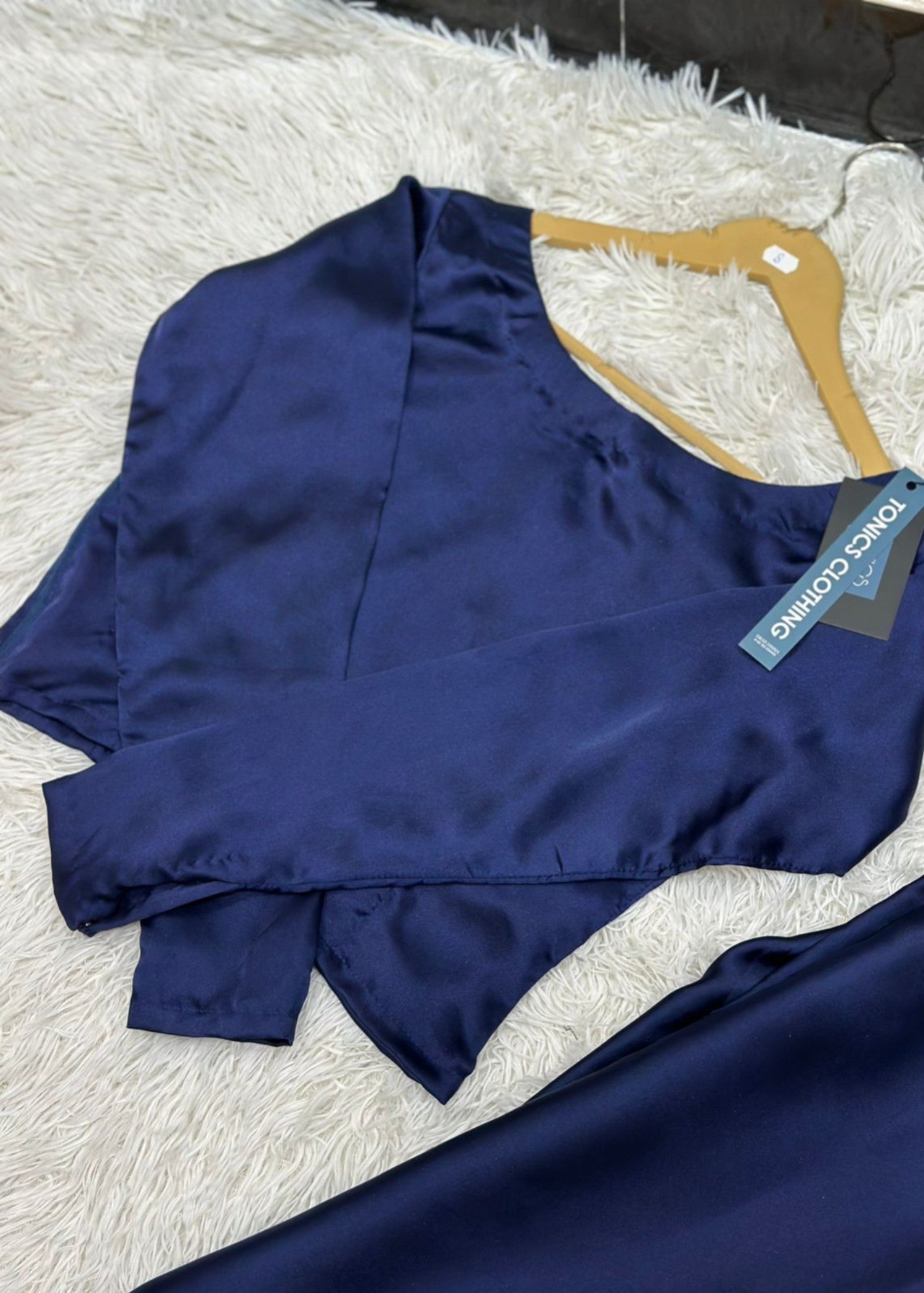 Tonics Clothing Bluena Women 2pcs