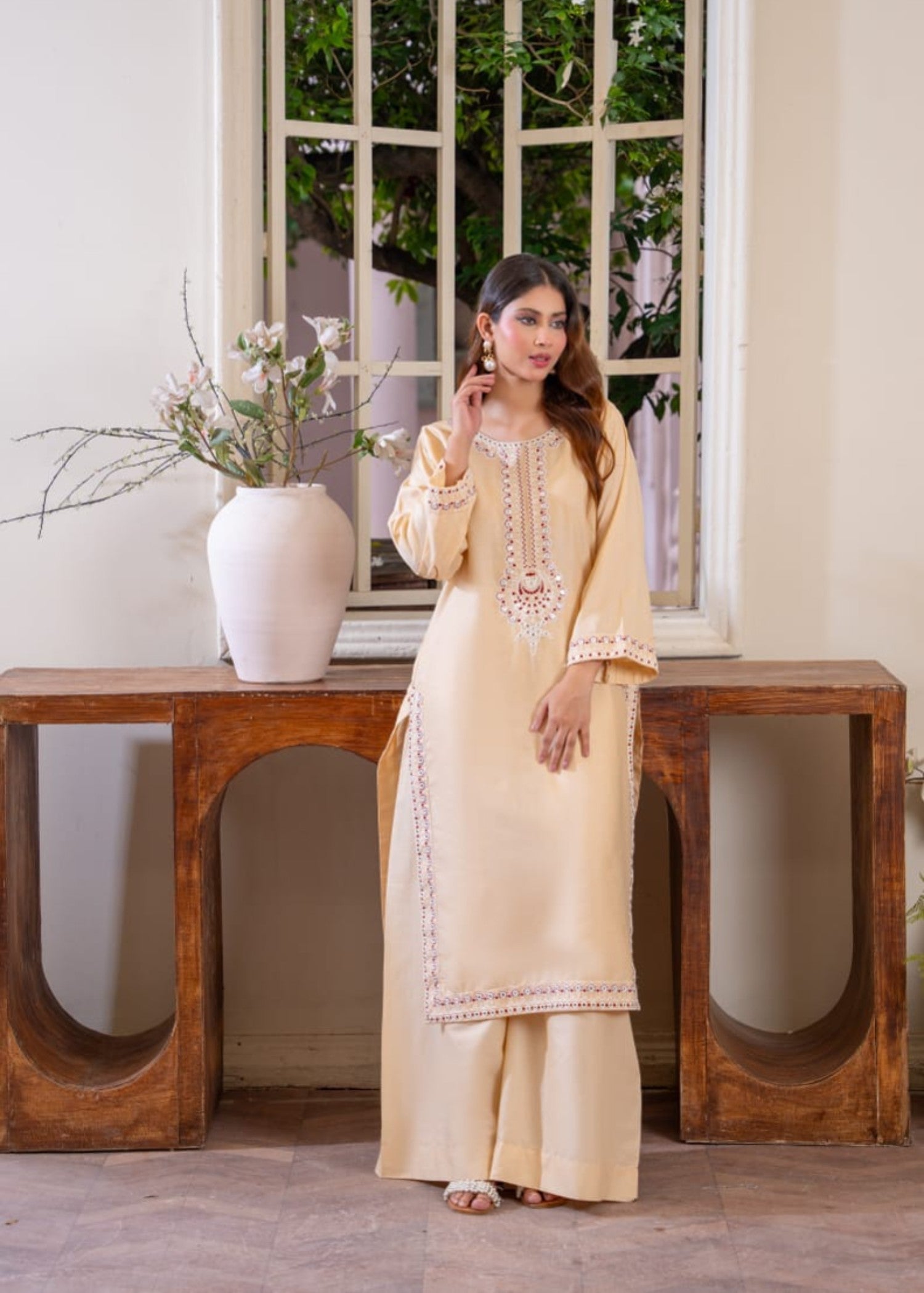 Libas Thread Skin Deep Women 2pcs