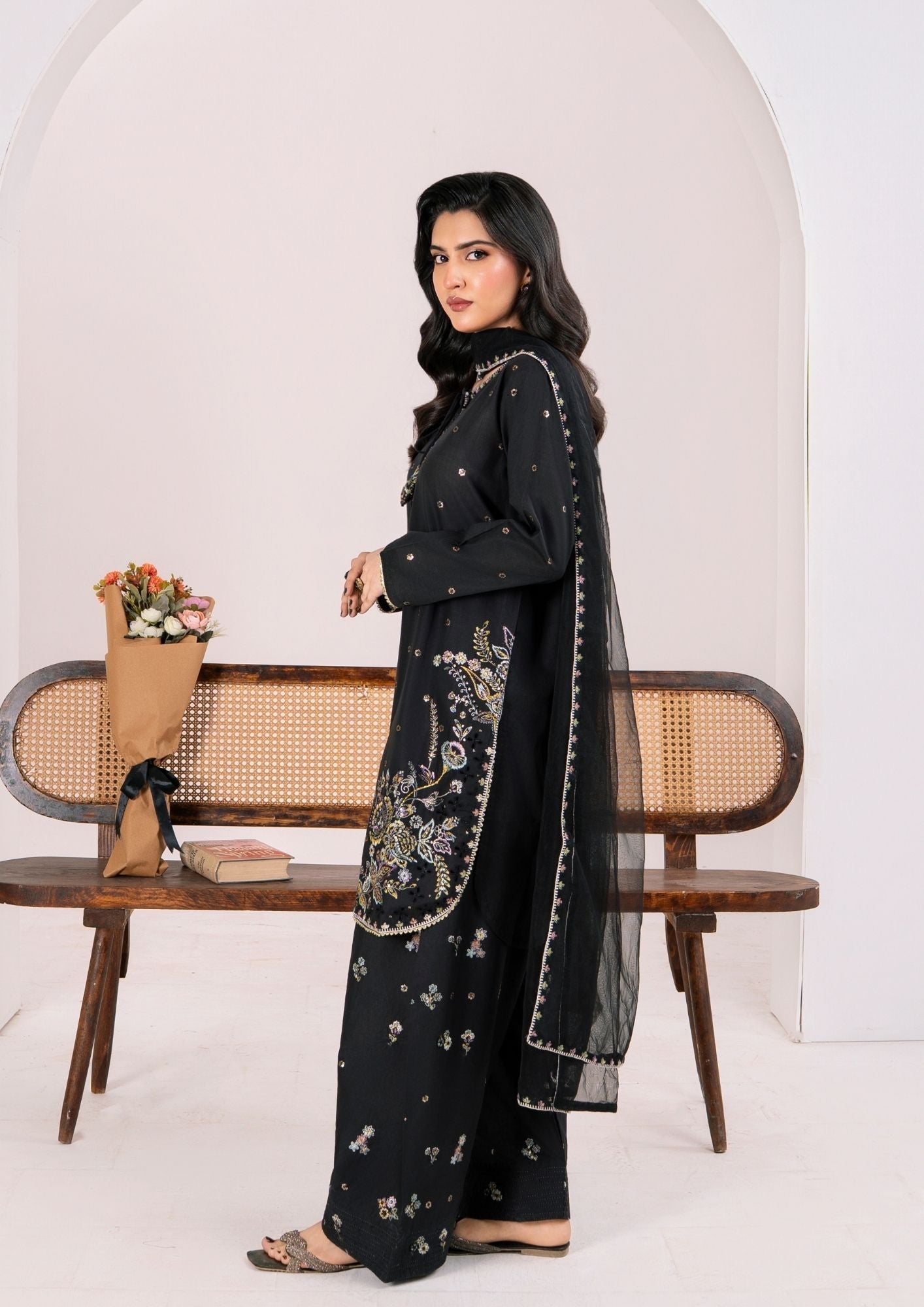 Alfatah Pret Embroidered Lawn ZAUQ S25 0025 Women 3pcs