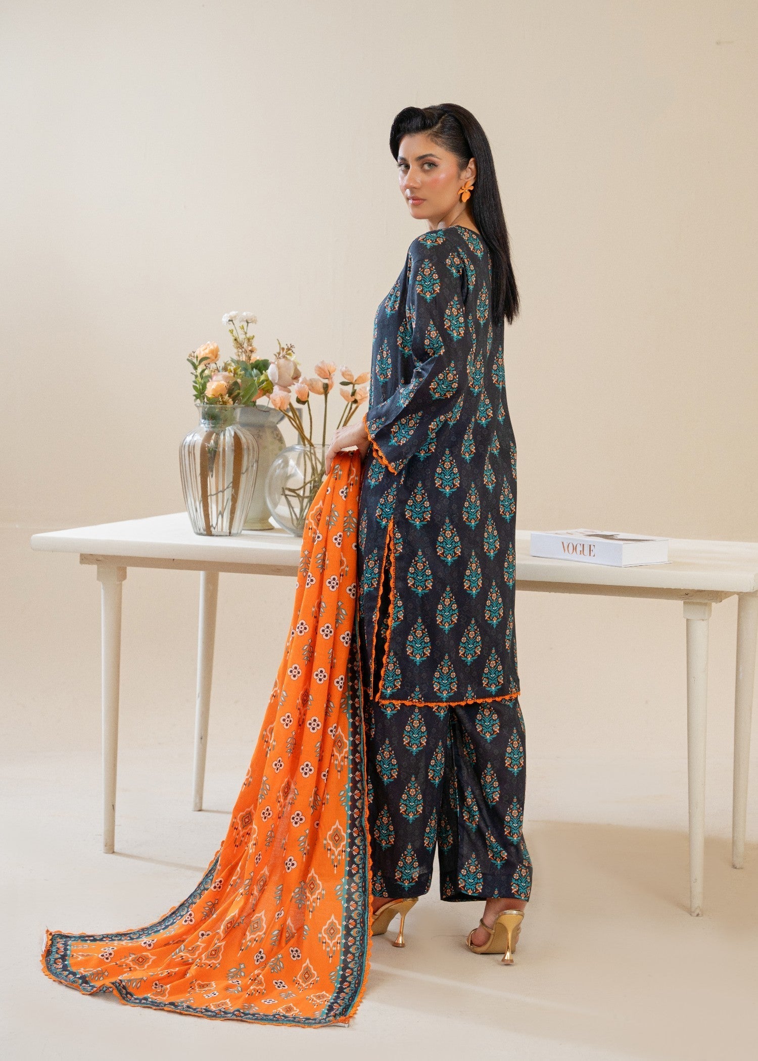 Zeenat & Zoha Sitara Women 3pcs