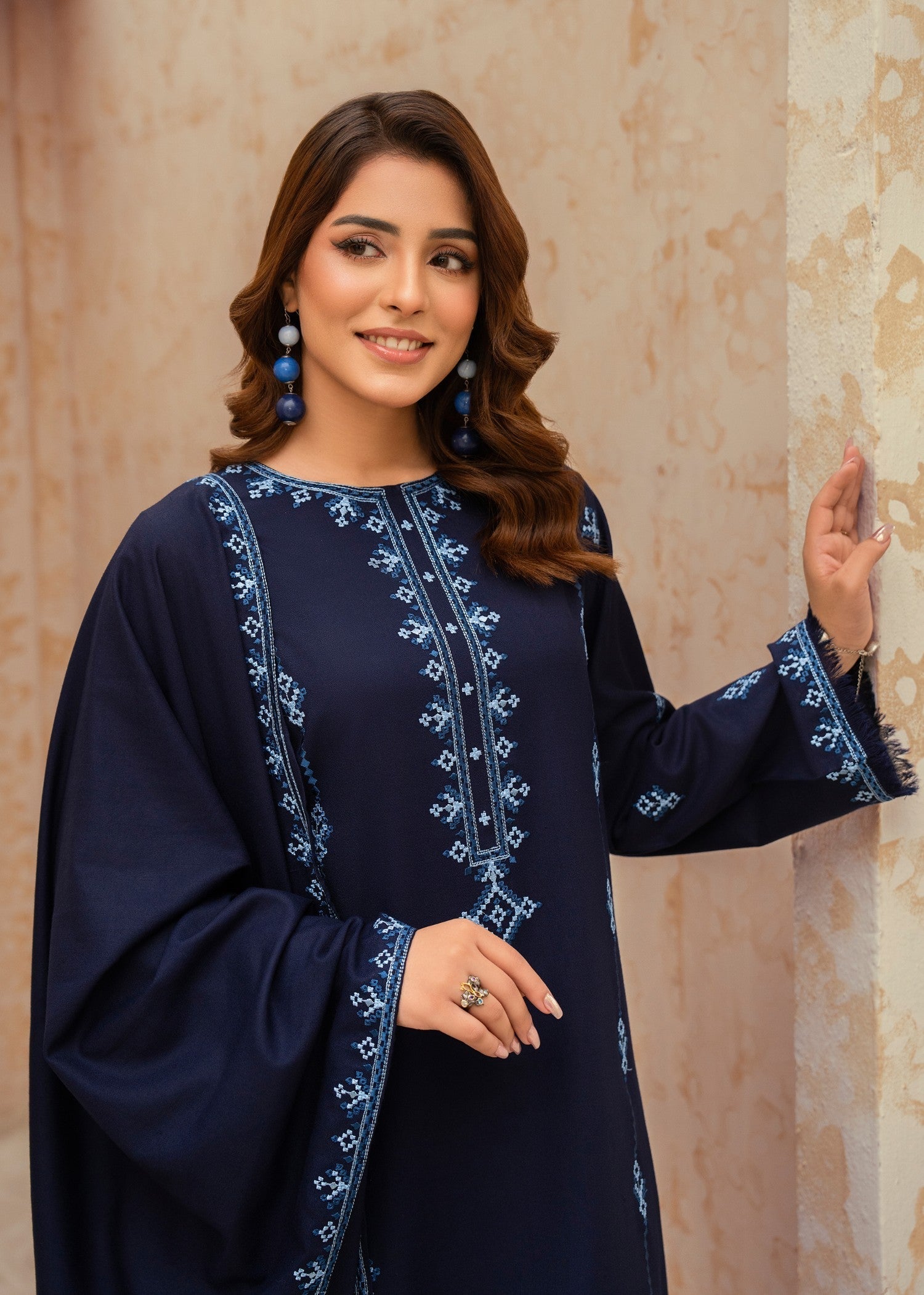 Thistle & Threads Sapphire Women 3pcs