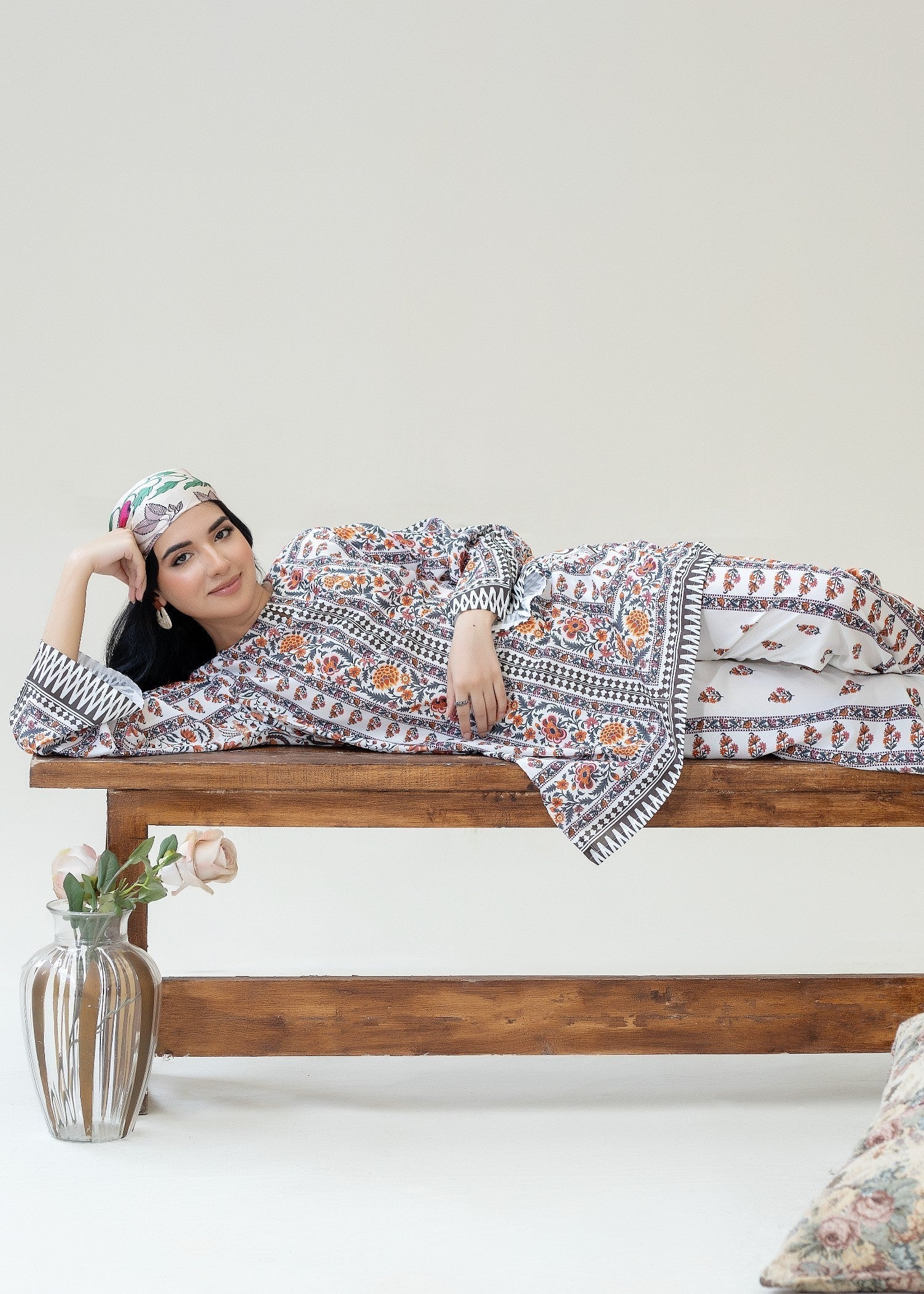 WearCuckoos Nourae Women 2pcs