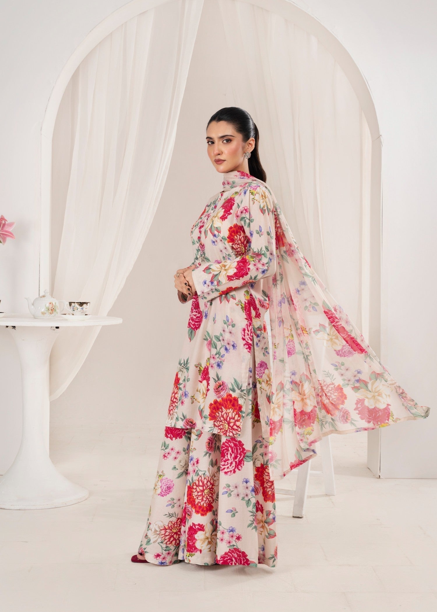 Feathers VIBREN Women 3pcs