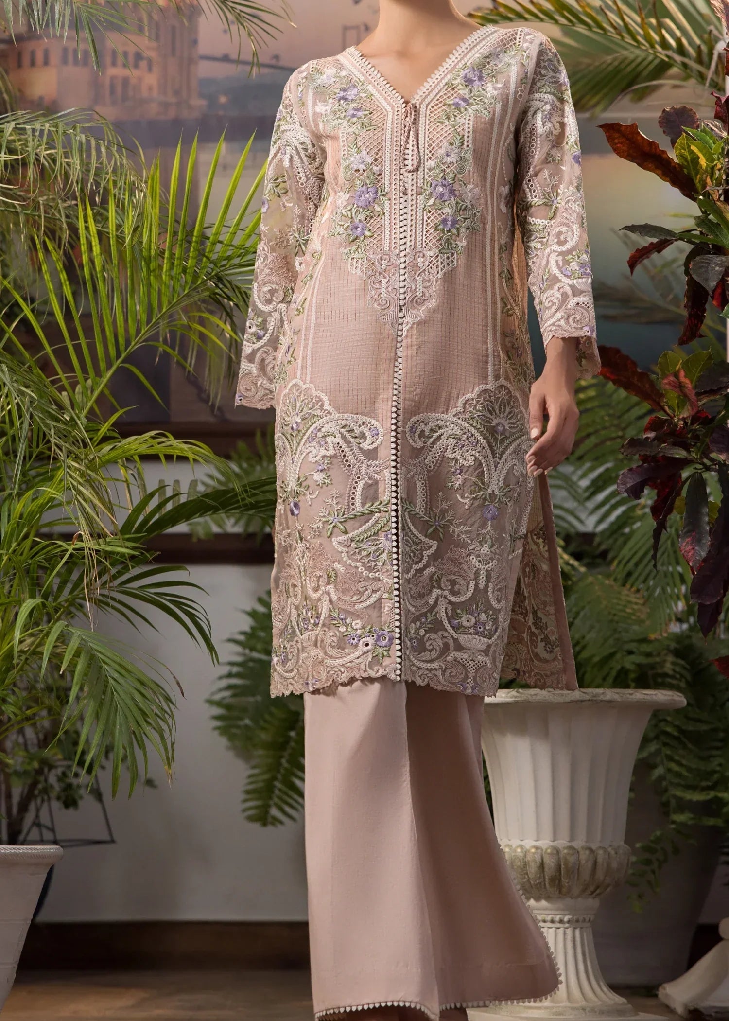Threads & Motifs READY TO WEAR 9297.1 () Women 2pcs
