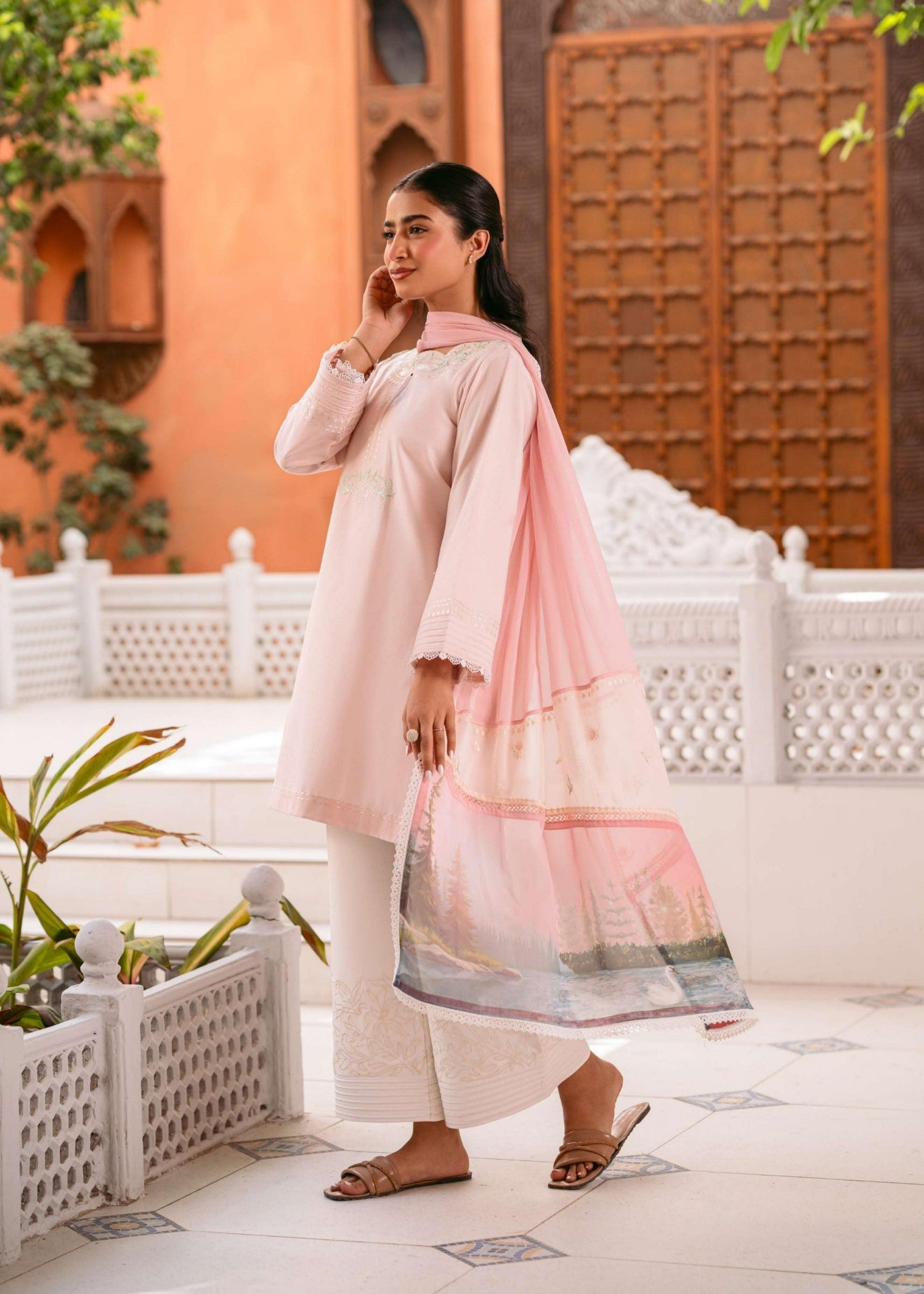 Musaif Khushbuu Stitched () Women 3pcs