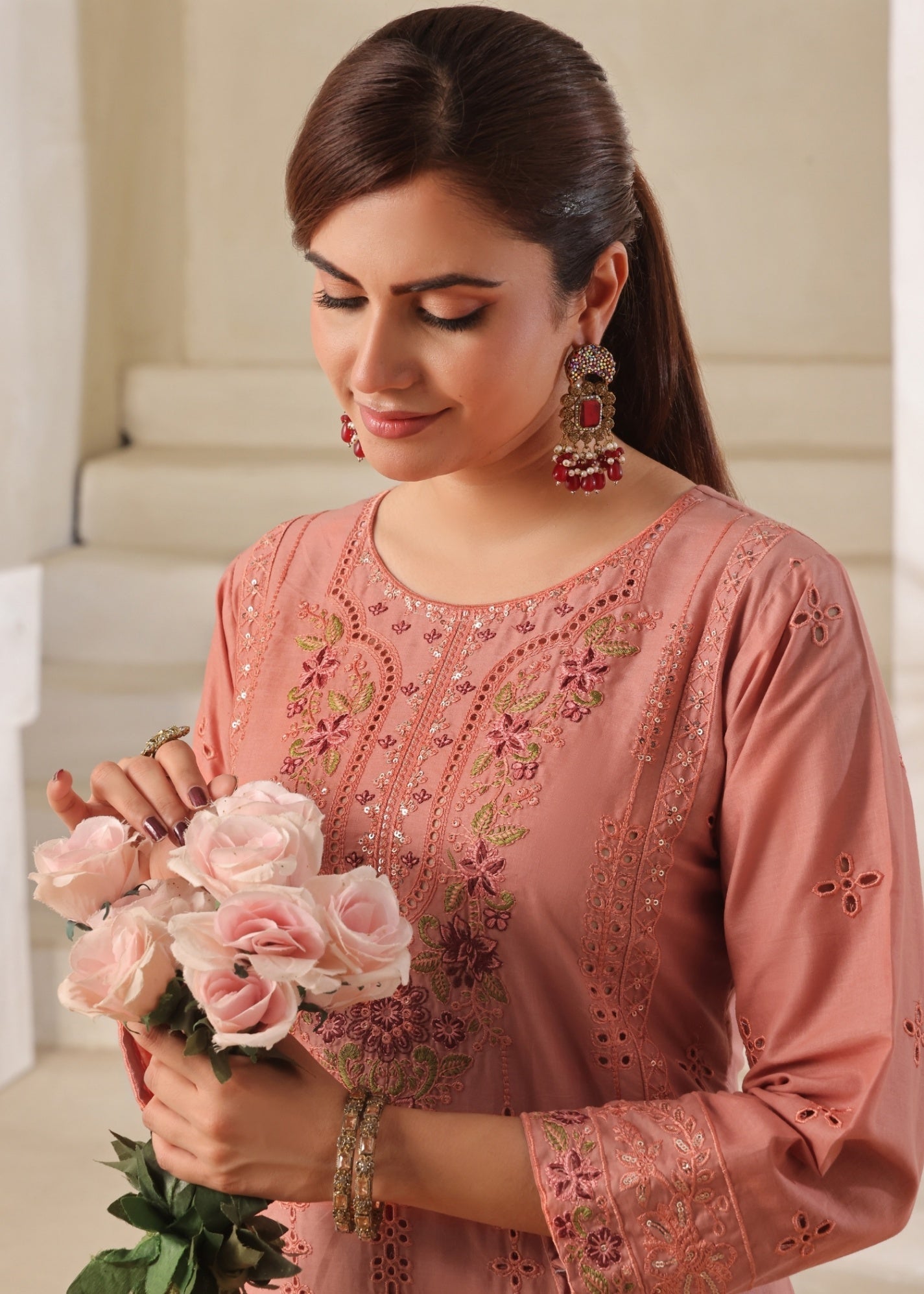 Ayra Pret Jhalak Cream Peach Women 2pcs