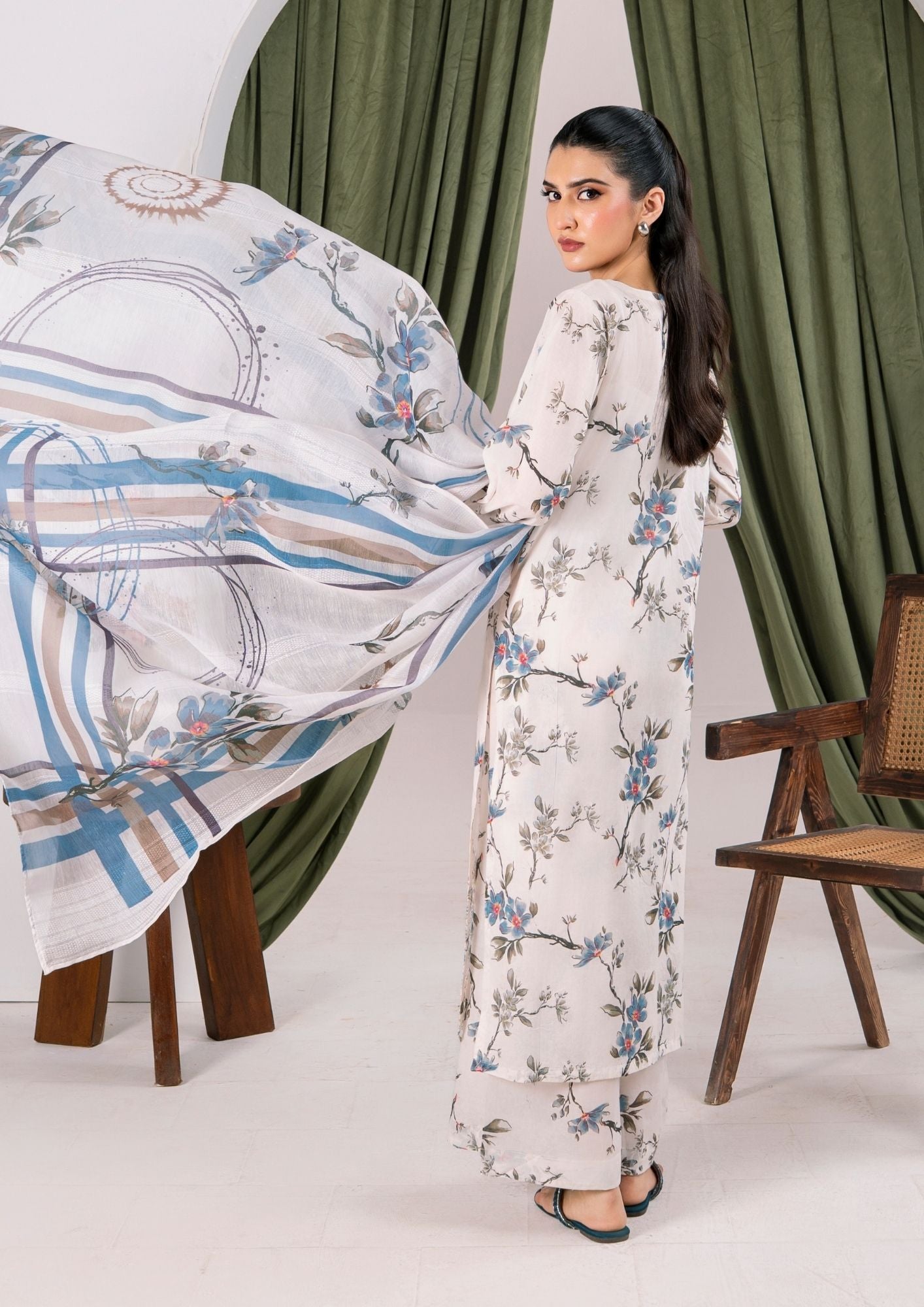 Alfatah Pret Printed Lawn with Embroidery RANAAI S25 0001 Women 3pcs