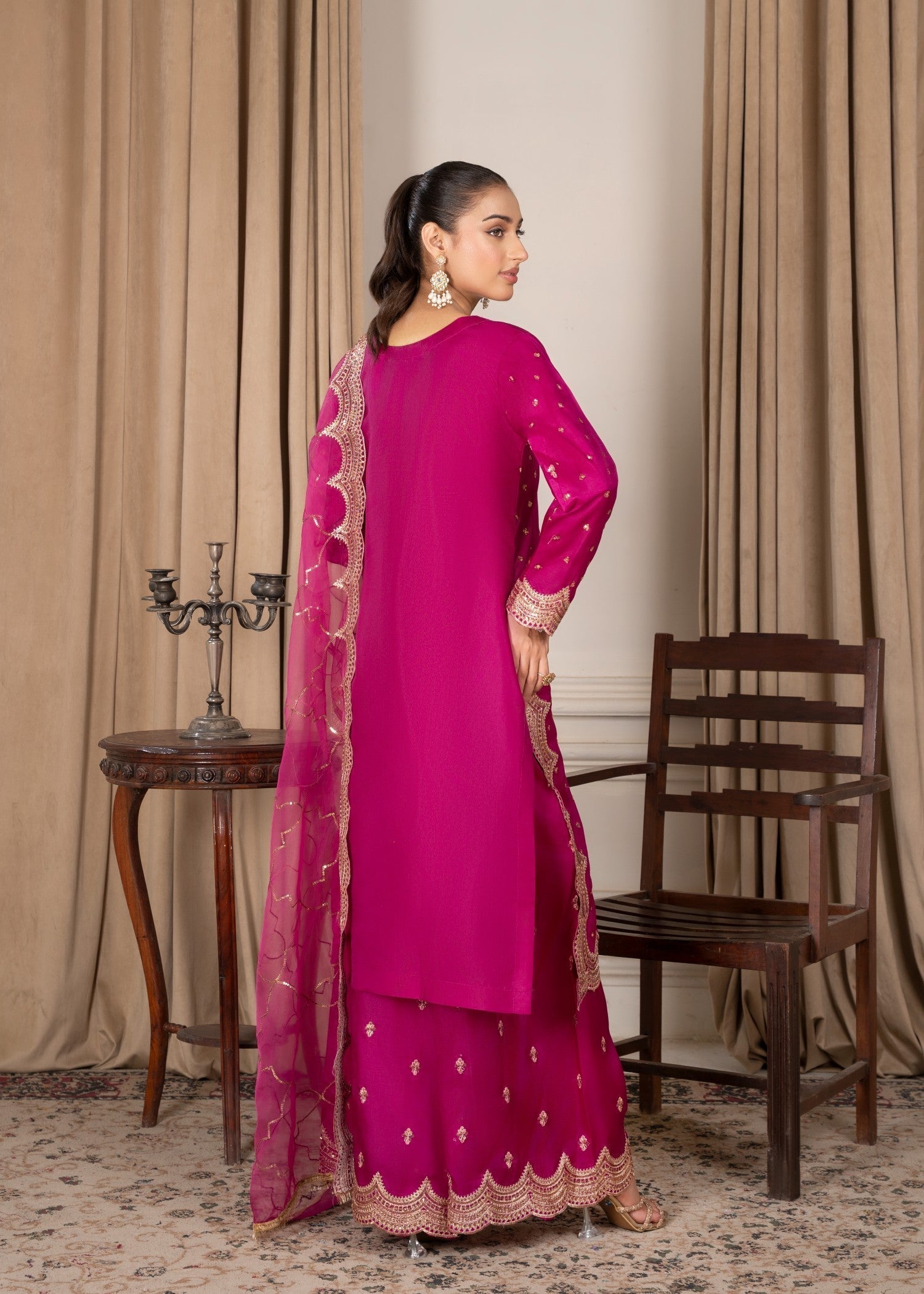 Avira Pret Zarminay Women 3pcs