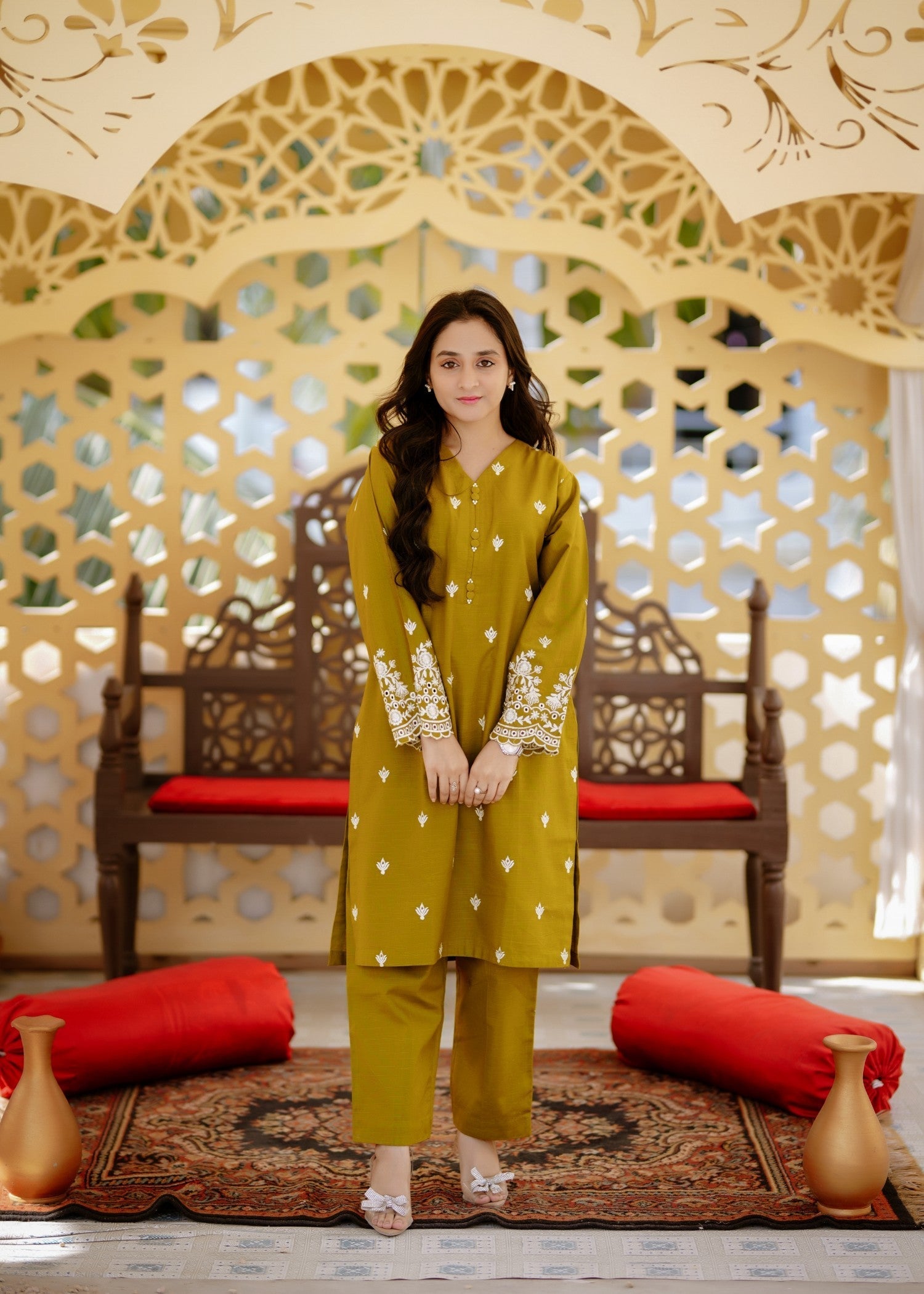 Tng (The Next Generation) Esha | | Slub Khaddar | Embroidered Women 2pcs