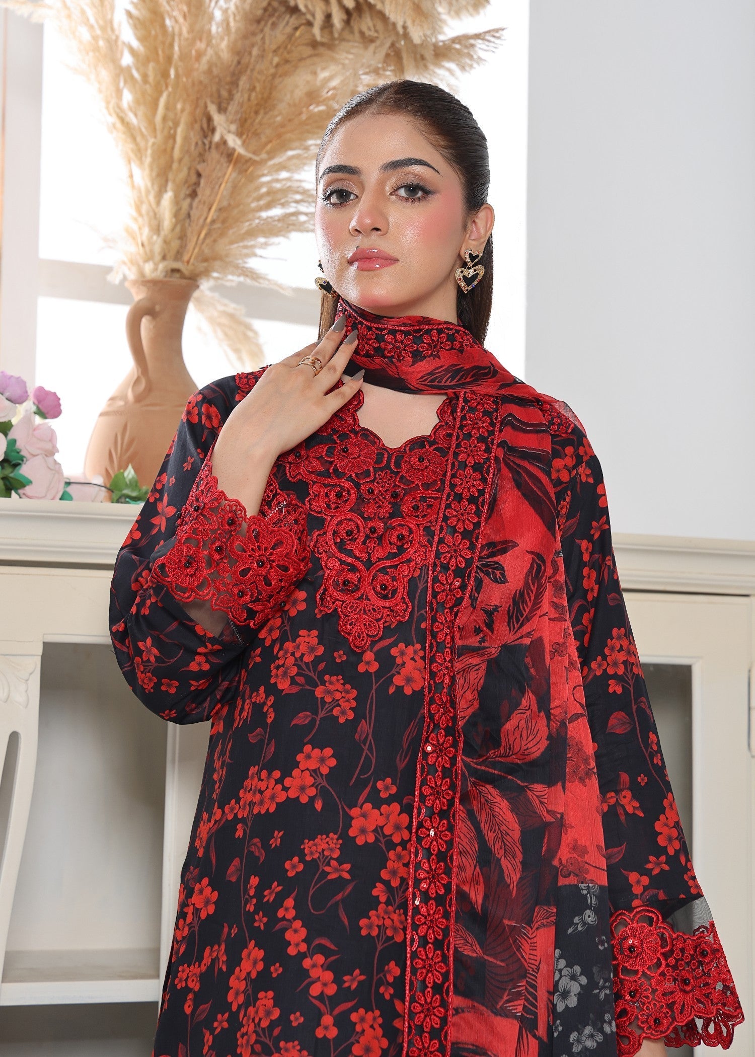 Polawn PD LAWN 25 440 | PRET LAWN COLLECTION Women 3pcs