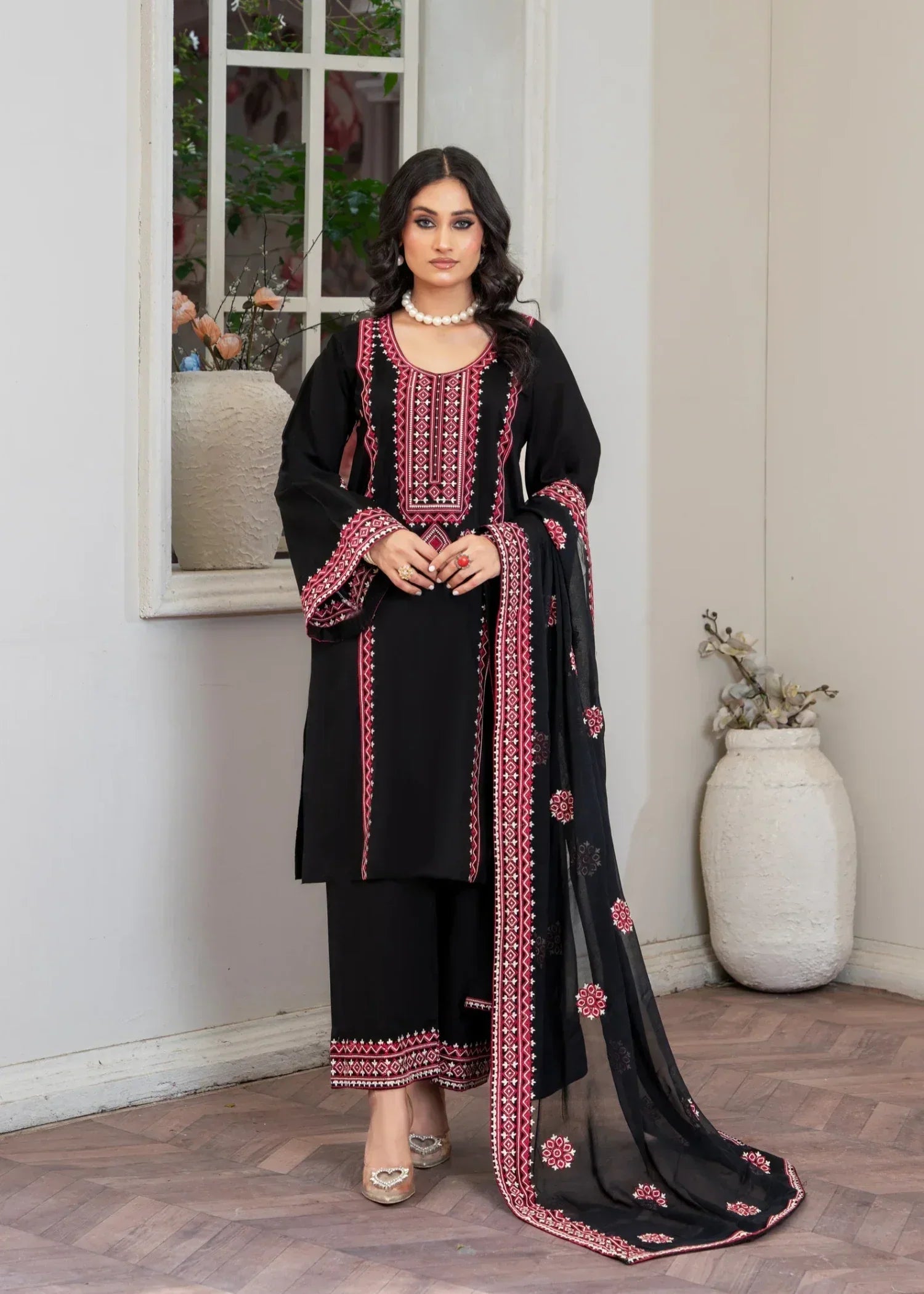 Akhrot Clothing Black red Women 3pcs