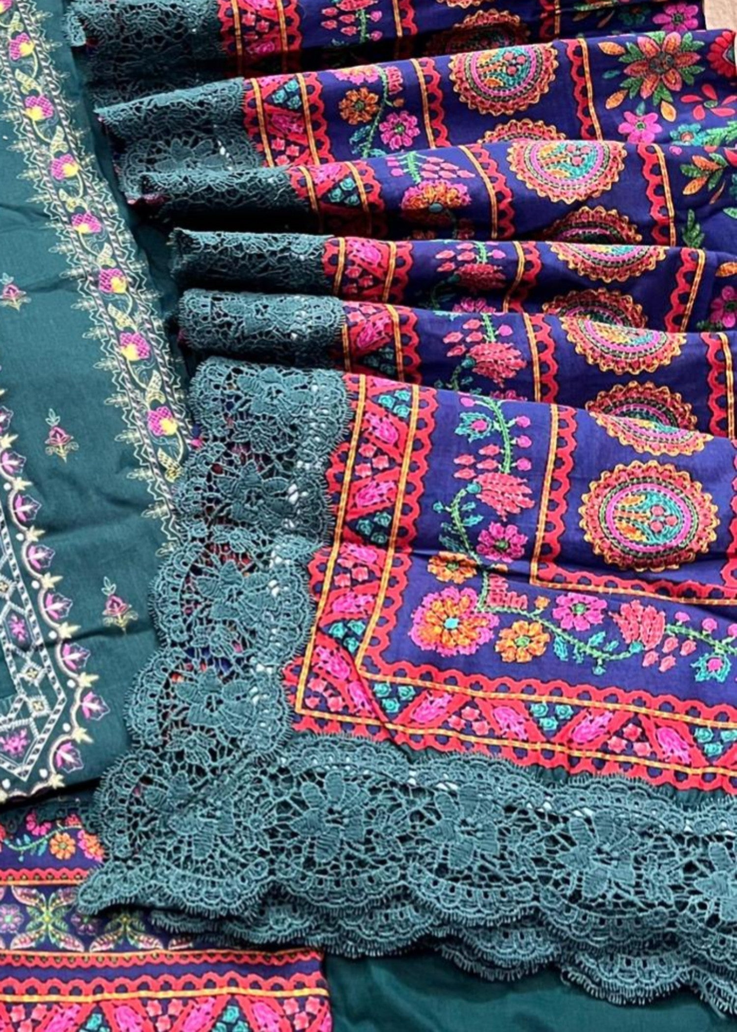 Mausammary Prints Pret Emerald Women 3pcs