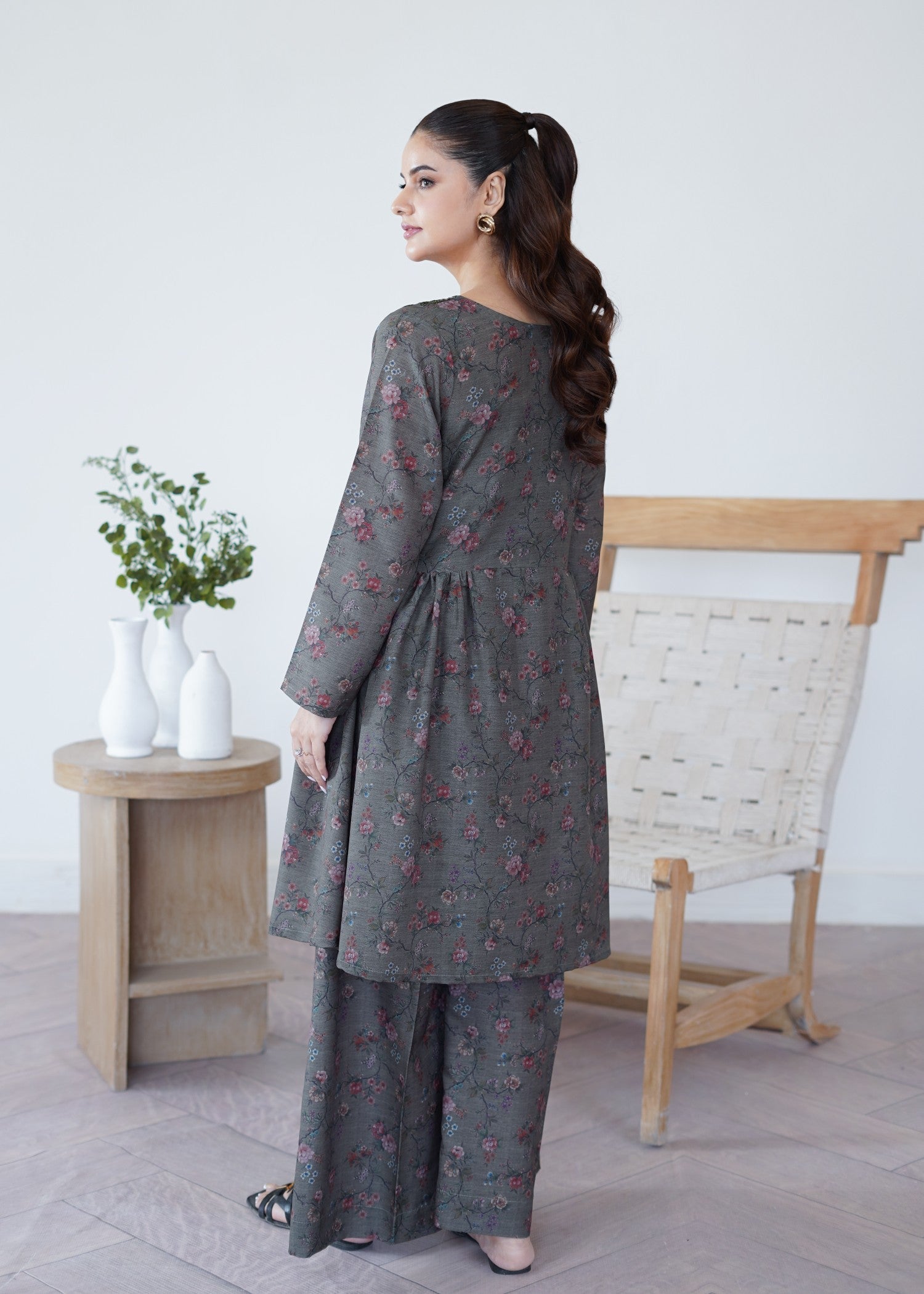 Mohagni GM 09 STITCHED Women 2pcs