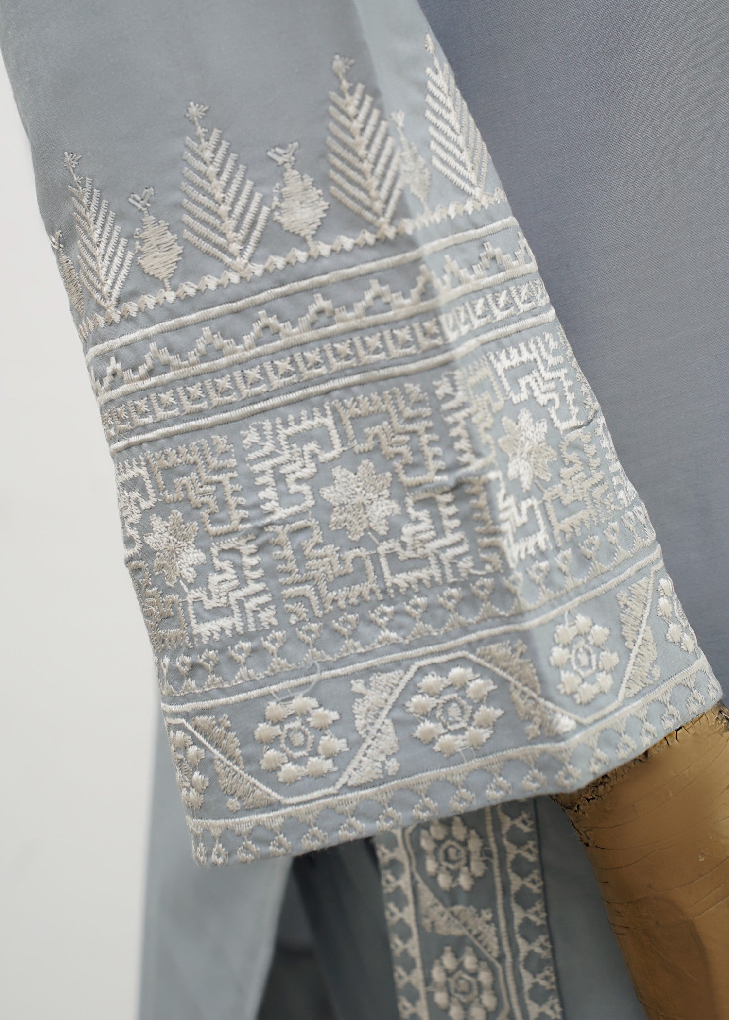 AYLA STUDIO Solid Embroidered SE250406 NEELOFAR Women 2pcs