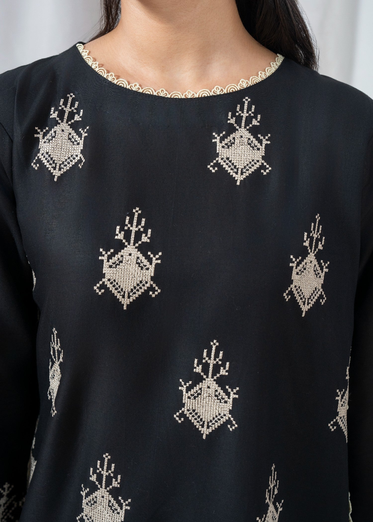 Zoya&Zafar CROSS STITCH STYLE Women 2pcs